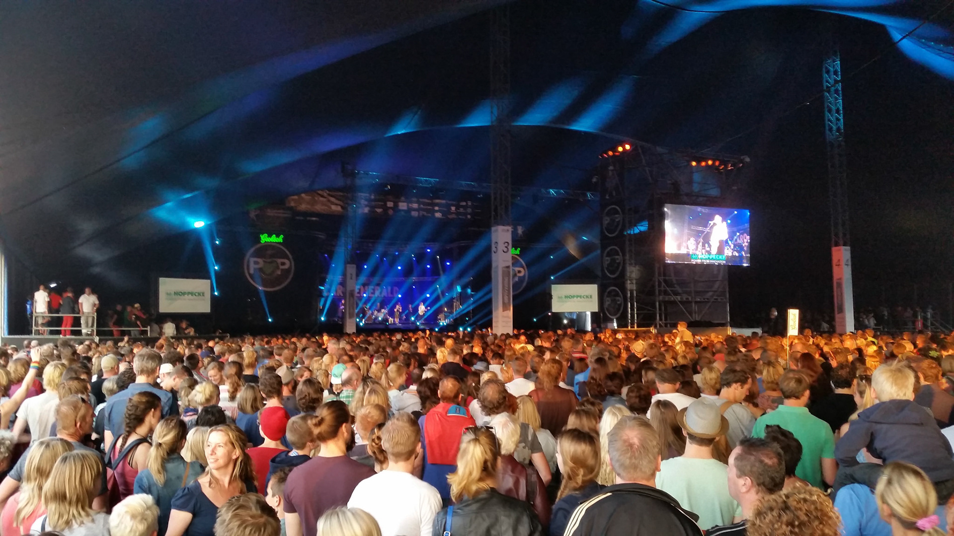 Caro Emerald bij Appelpop