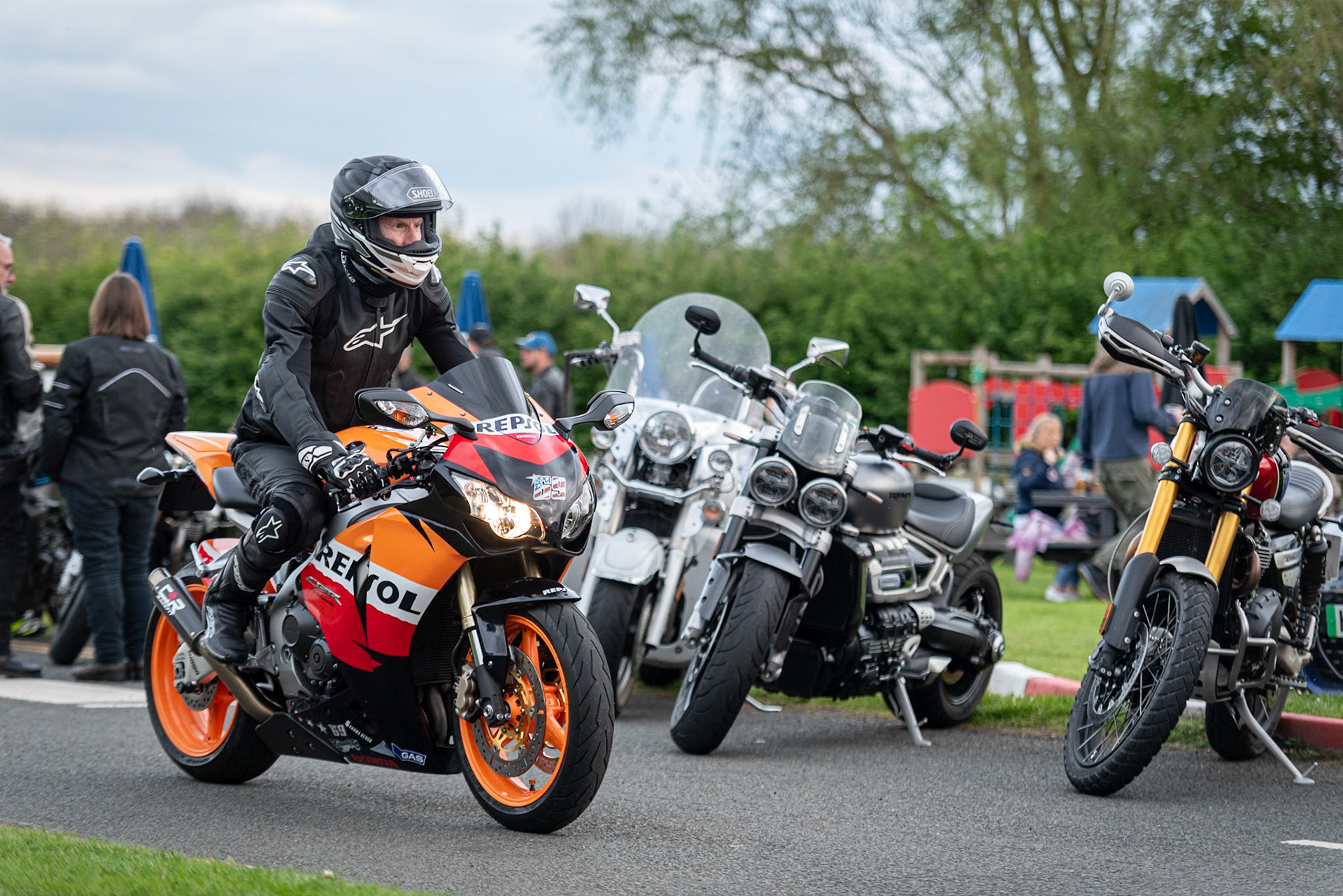 Midlands Motorbikers @ The Piston Club