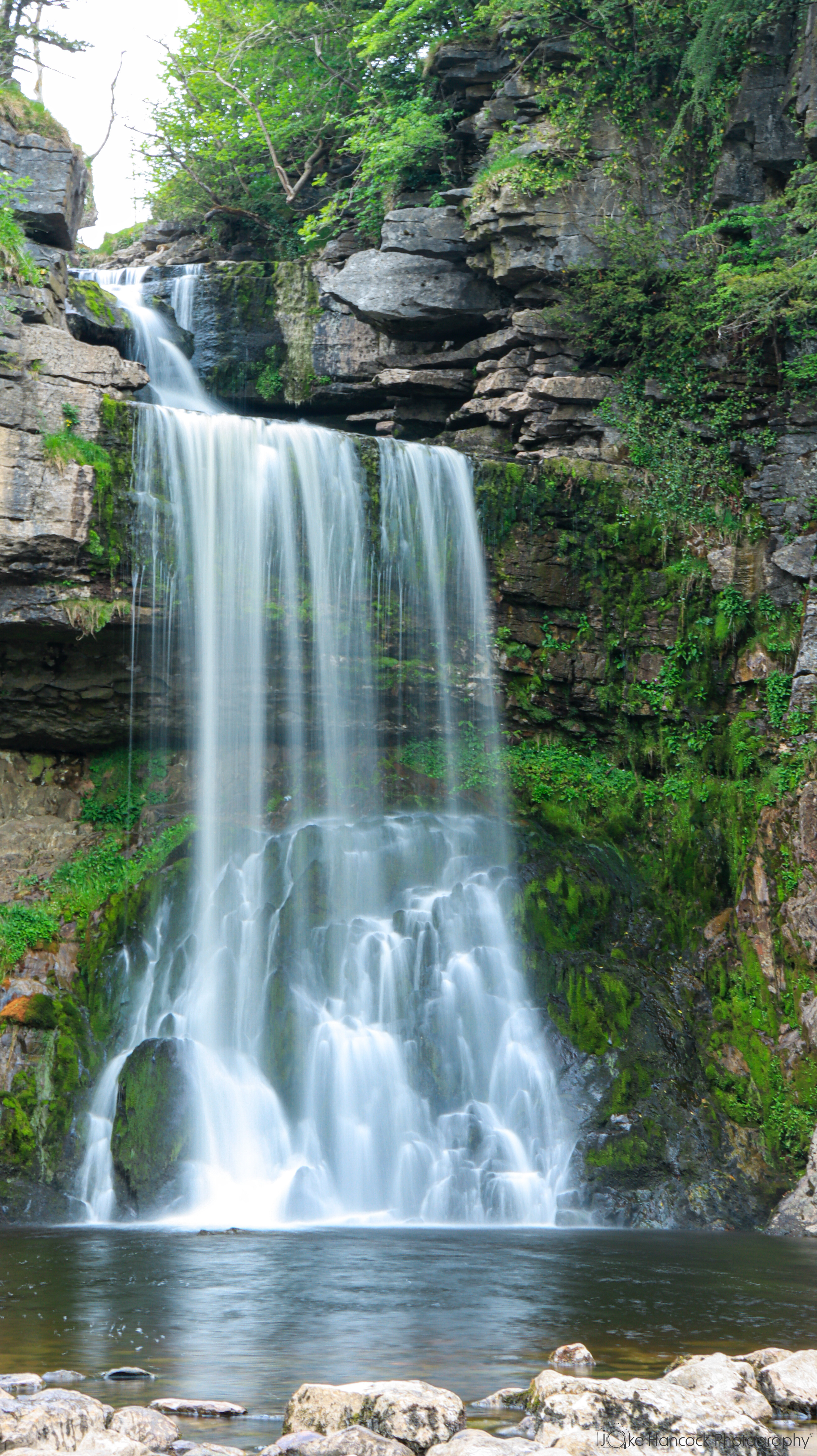 Shutter Speed - '1.6 | Aperture - F24 | ISO - 100