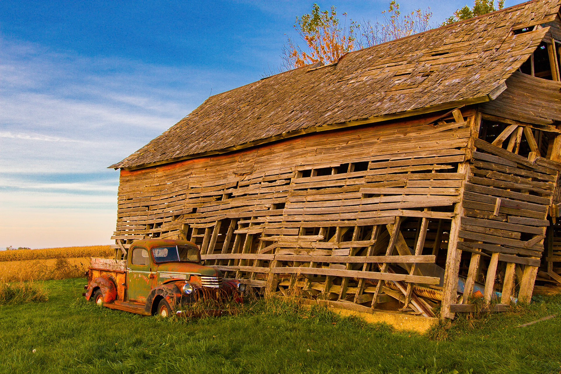 1946 Chevrolet Truck and old barn outside of Carlock IL