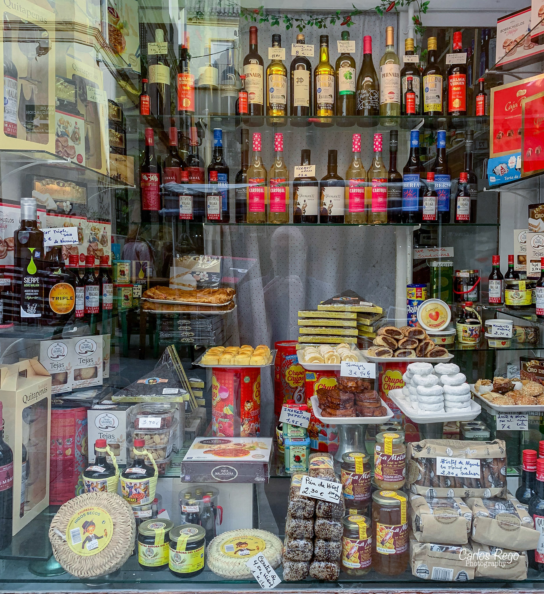 La Princesa Pastelería  Dirección: Calle Granada, 84, 29015 Málaga