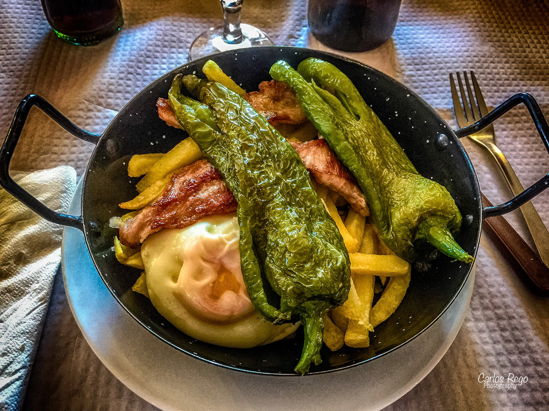 Restaurante Pedro Vazquez A-404, Km. 81, 29130 Pinos de Alhaurín, Málaga  Presa iberica, patatas, huevos y pimientos