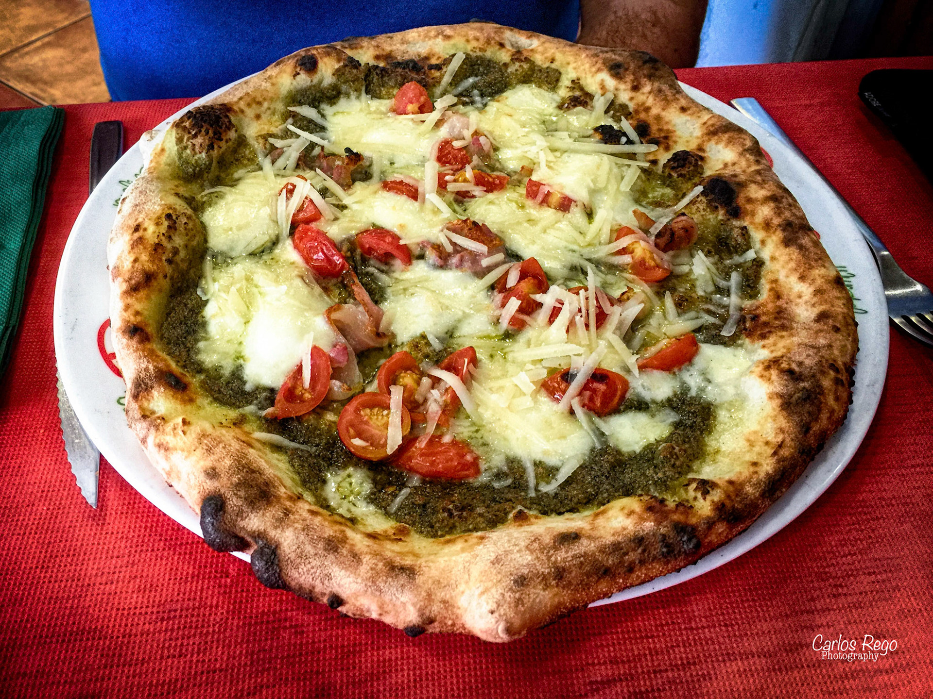 Ristorante Pizzaria Napoletana - Málaga Pizzas y recetas clásicas de la cocina tradicional napolitana en un alegre y colorido restaurante-pizzería Calle Molina Lario, 3, 29015 Málaga