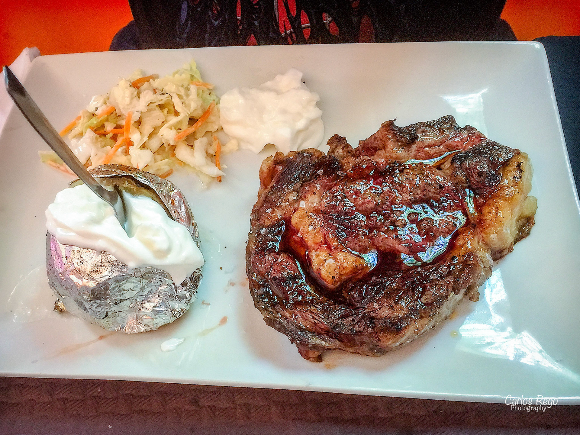 Meson El Pimiento - Calle Bocanegra, 29003 Málaga  Entrecot de Buey con patata asada