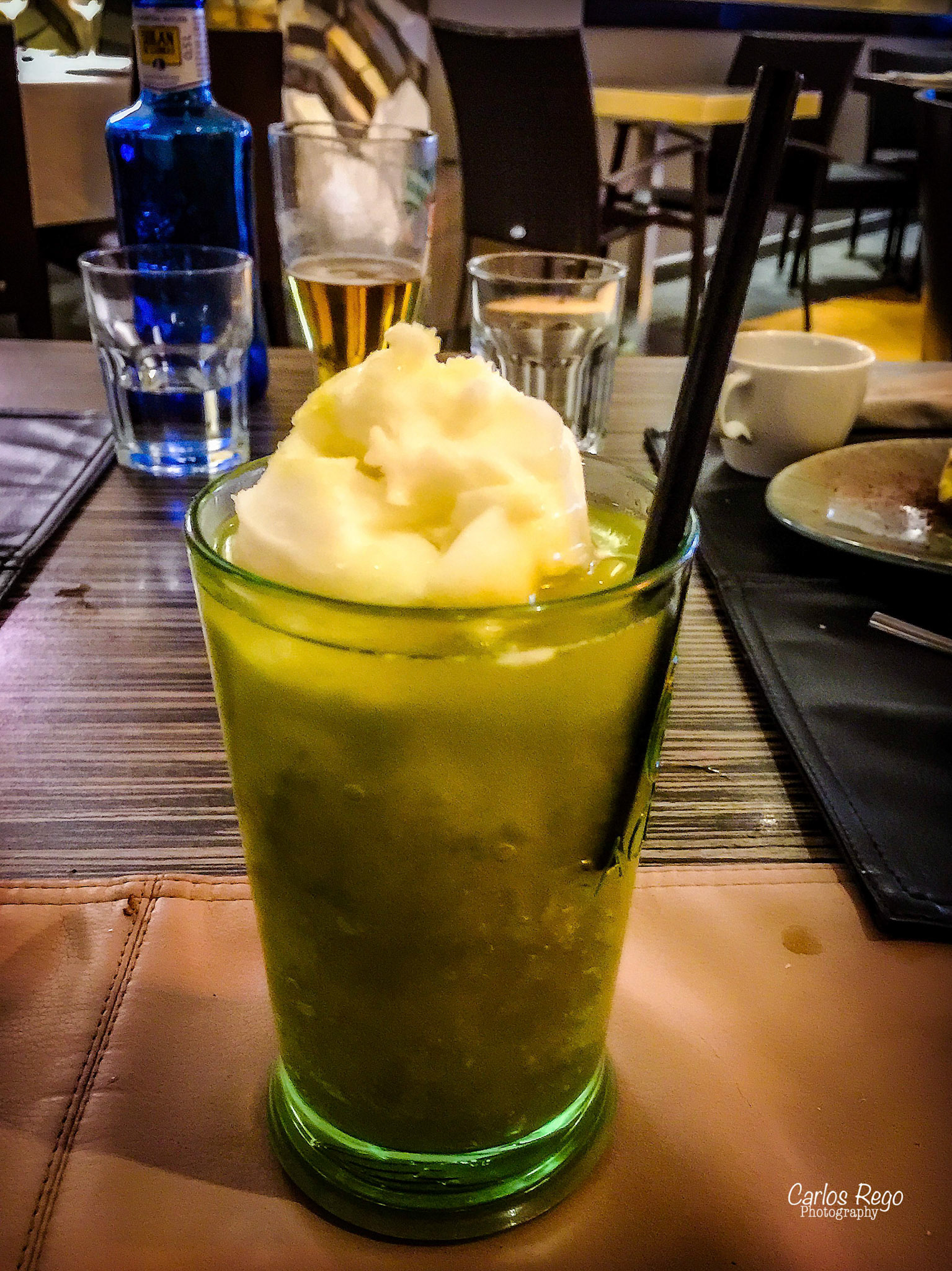 Si "casualmente" te encontraras en el centro de la historia de Málaga; entre la Alcazaba, el Teatro Romano, el Palacio de Aduana y la Catedral y además pudieras disfrutar de sus vistas tomando una copa o compartiendo algunos platos con tus amigos, Garvm es tu lugar. Calle Alcazabilla, 1, 29015 Málaga  Mojito “Garvm"