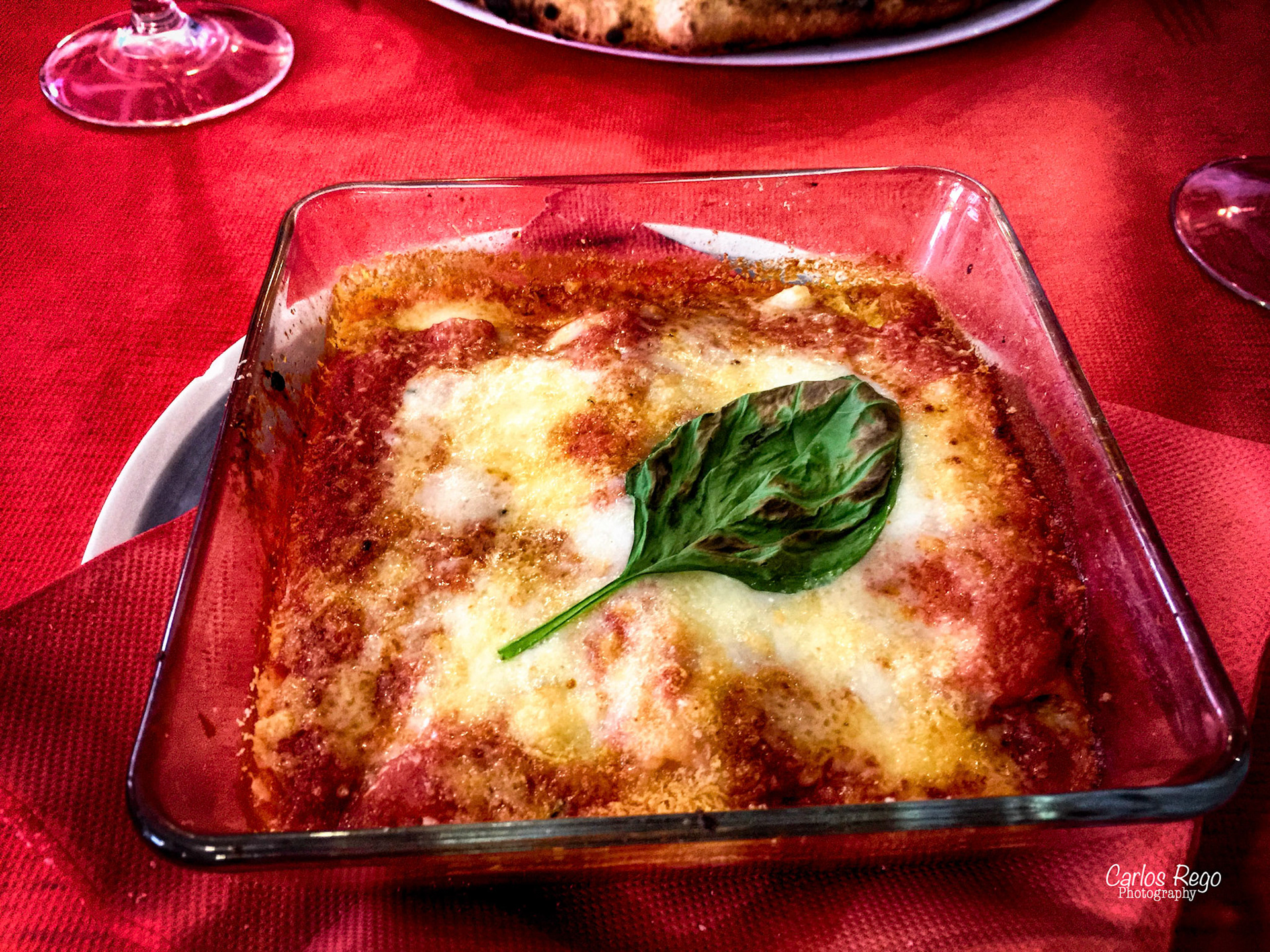 Ristorante Pizzaria Napoletana - Málaga Pizzas y recetas clásicas de la cocina tradicional napolitana en un alegre y colorido restaurante-pizzería Calle Molina Lario, 3, 29015 Málaga