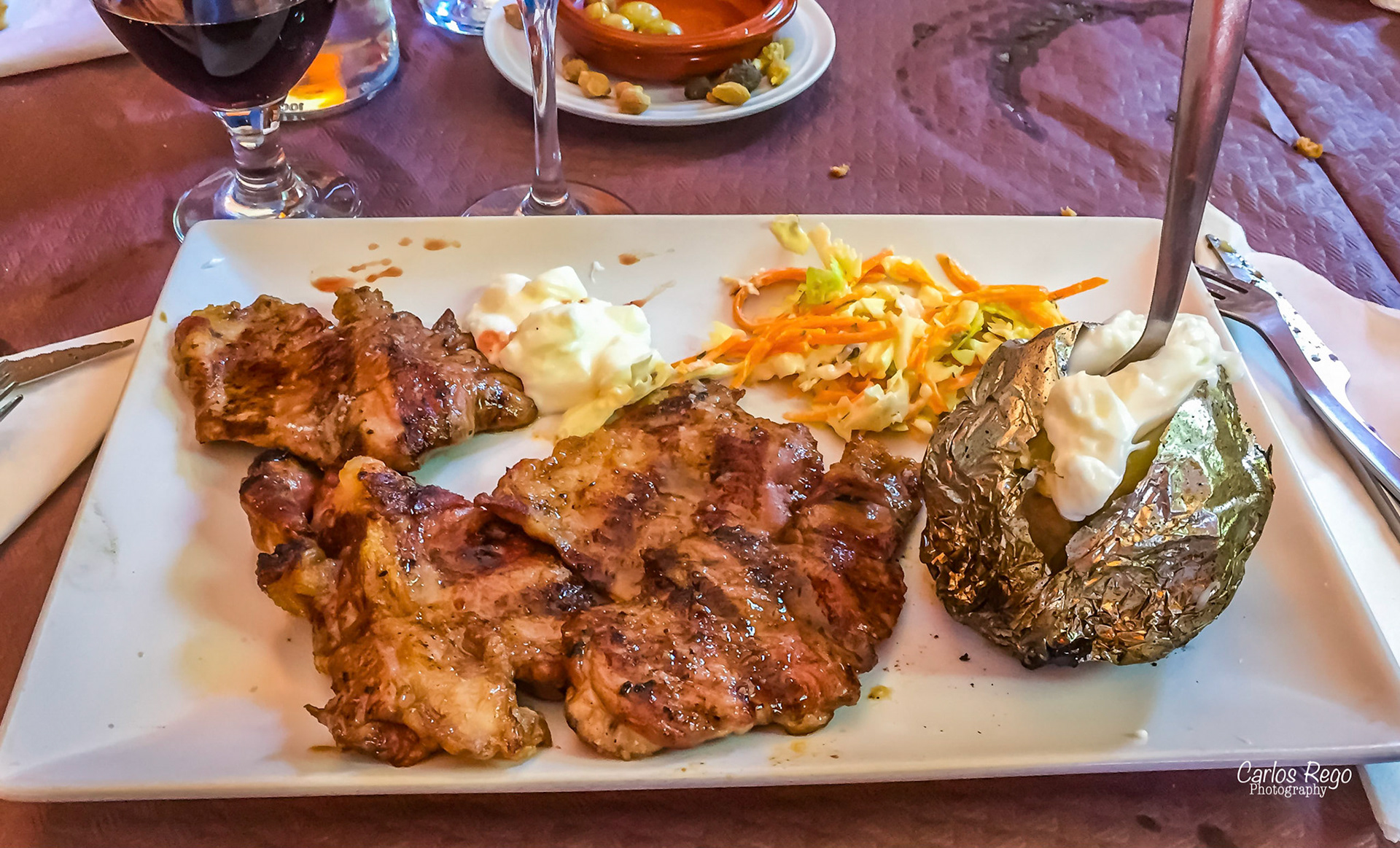 Meson El Pimiento - Calle Bocanegra, 29003 Málaga  Presa Iberica con patata asada