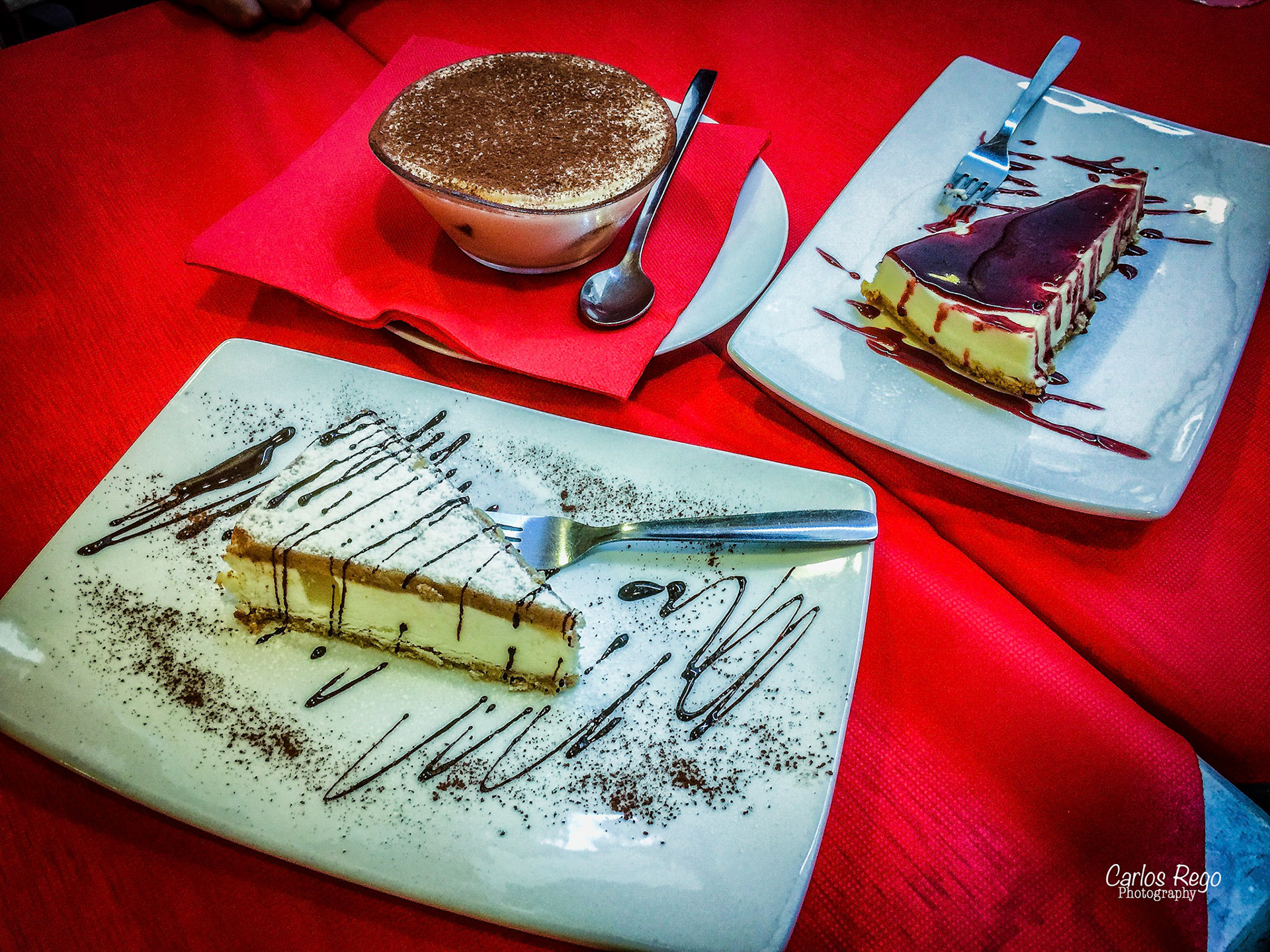 Ristorante Pizzaria Napoletana - Málaga Pizzas y recetas clásicas de la cocina tradicional napolitana en un alegre y colorido restaurante-pizzería Calle Molina Lario, 3, 29015 Málaga  