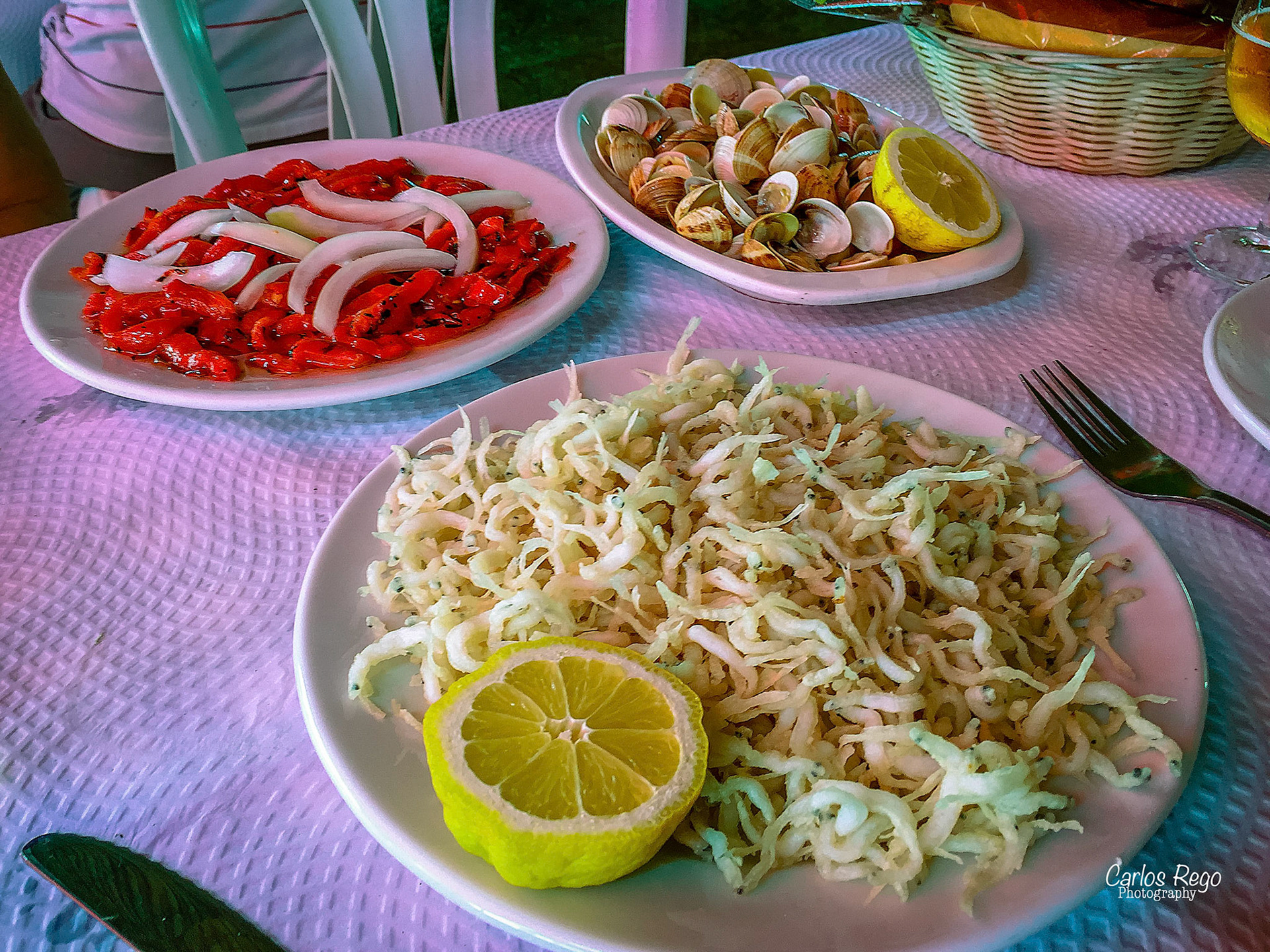 Restaurante Los Cuñaos - Dirección: Paseo Marítimo el Pedregal, 93, 29017 Málaga  Chanquetes, Ensalada de pimientos asados y Almejas