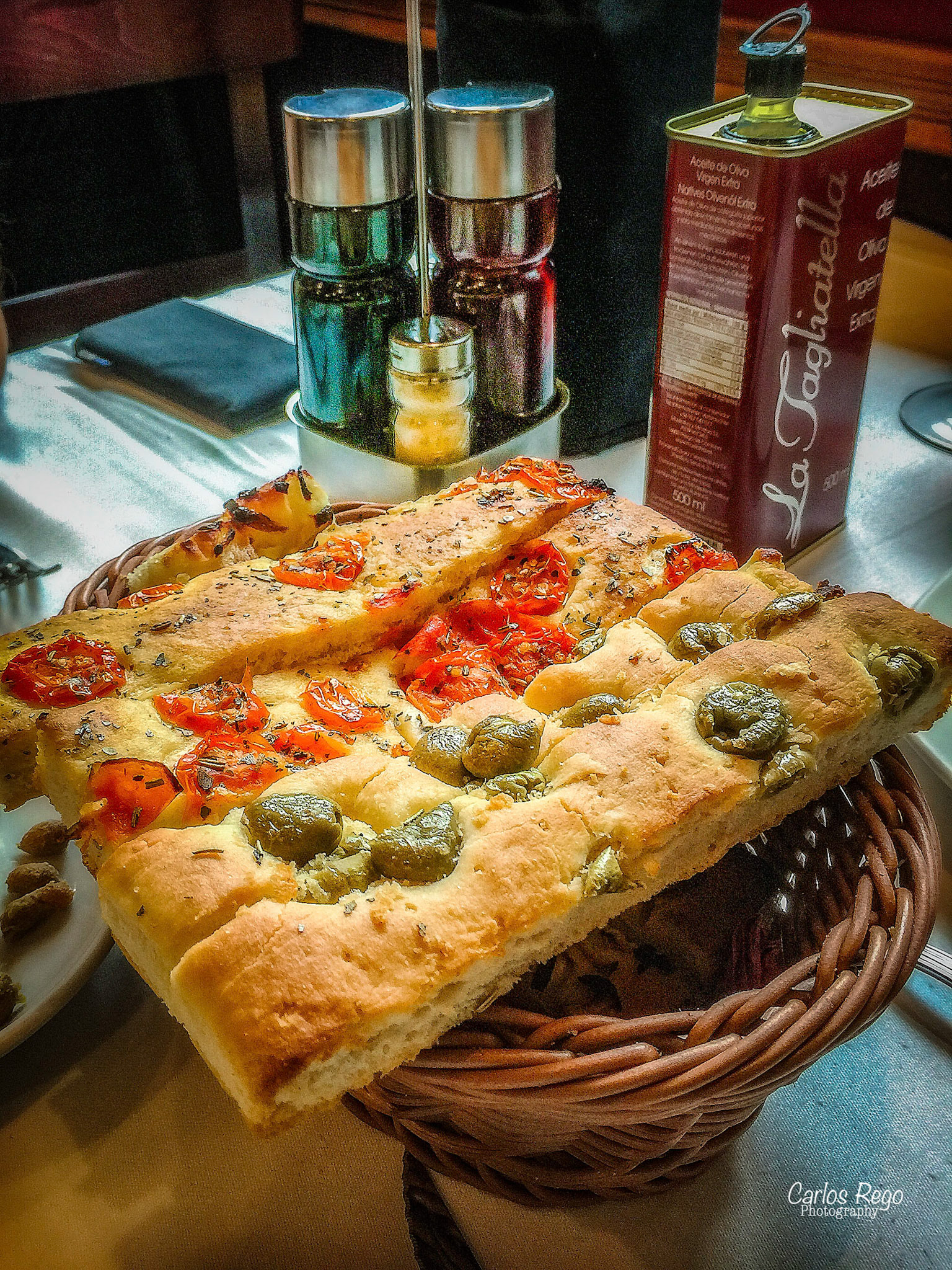 Ristoranti La Tagliatella - Calle Gabriel Celaya, 5, 29006 Málaga  Pan de pizza