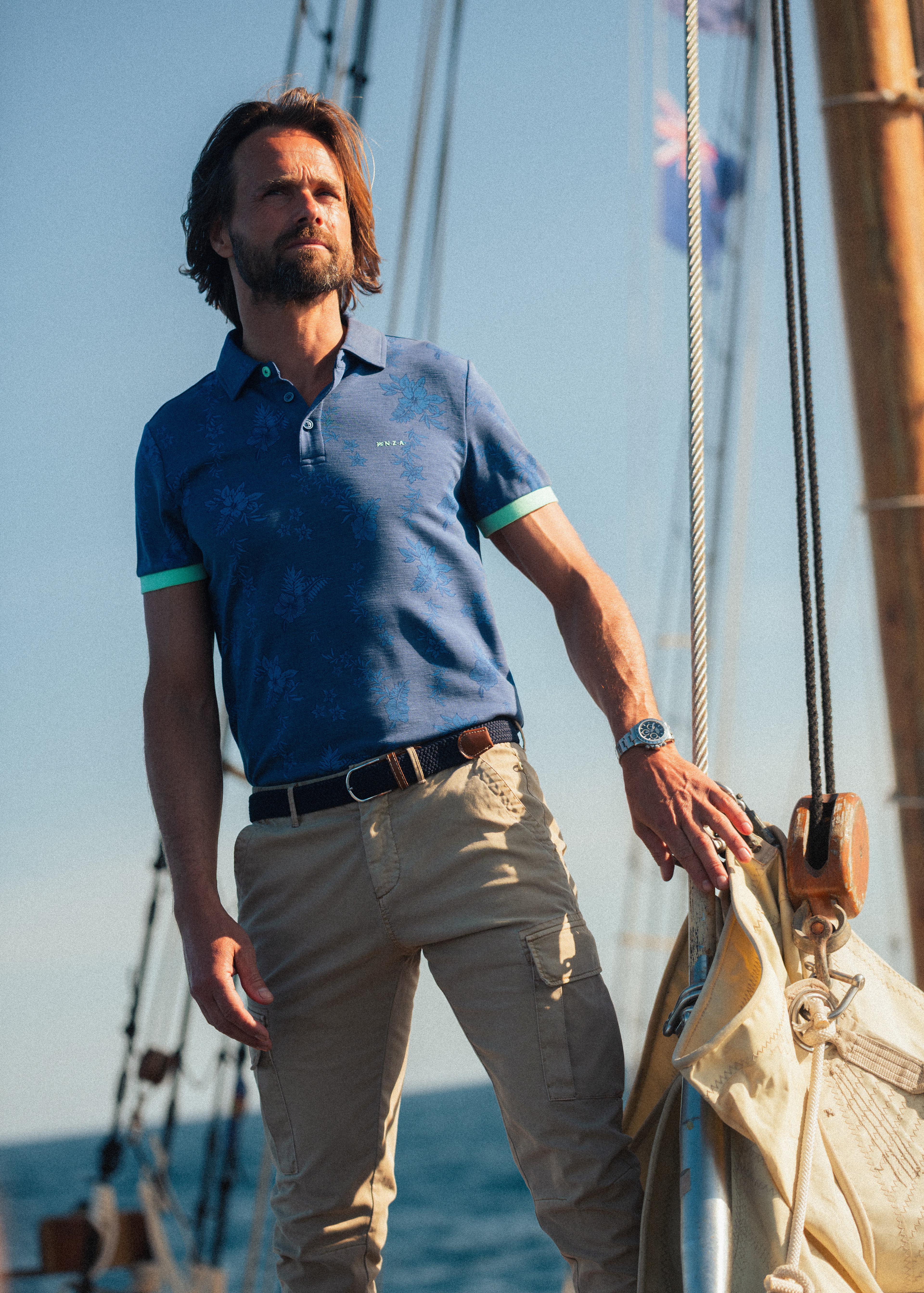 Lookbook campagne for Spring Summer Collection of NZA mens fashion outdoor clothing