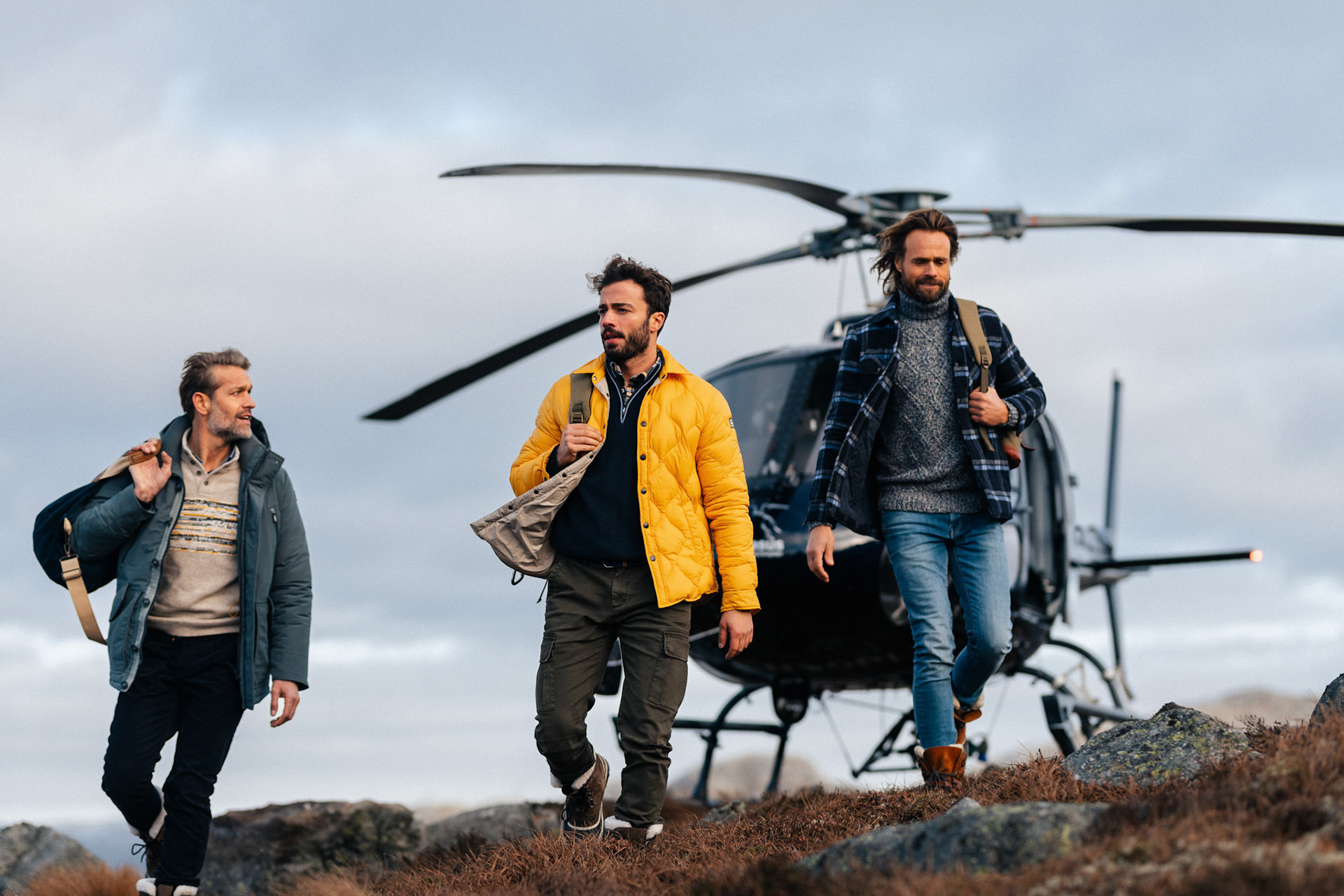 Lookbook campagne for Fall Winter Collection of NZA mens fashion outdoor clothing