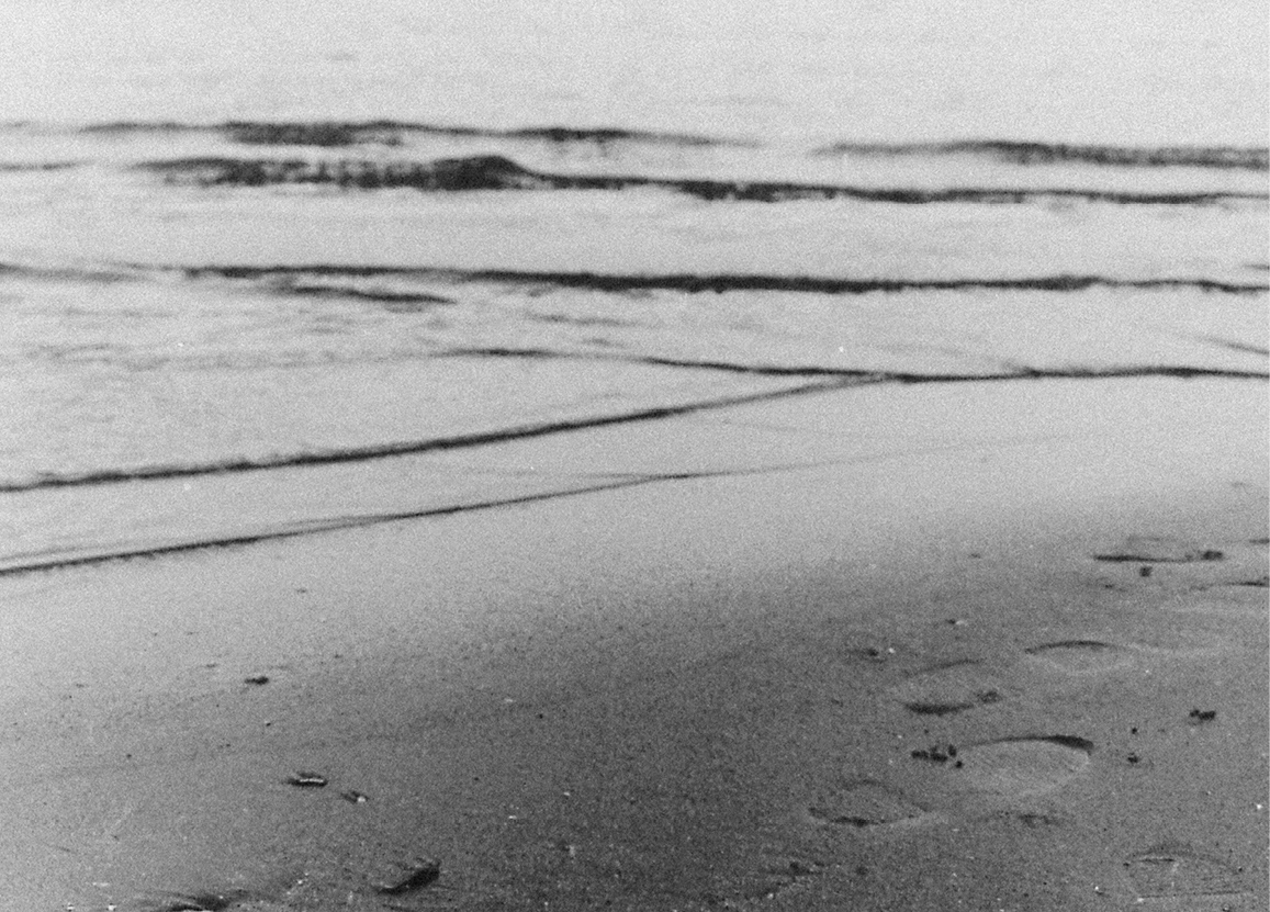 © Camilla Calato Photography. Fanzine project 'a nuttata. Analogue film photography.
