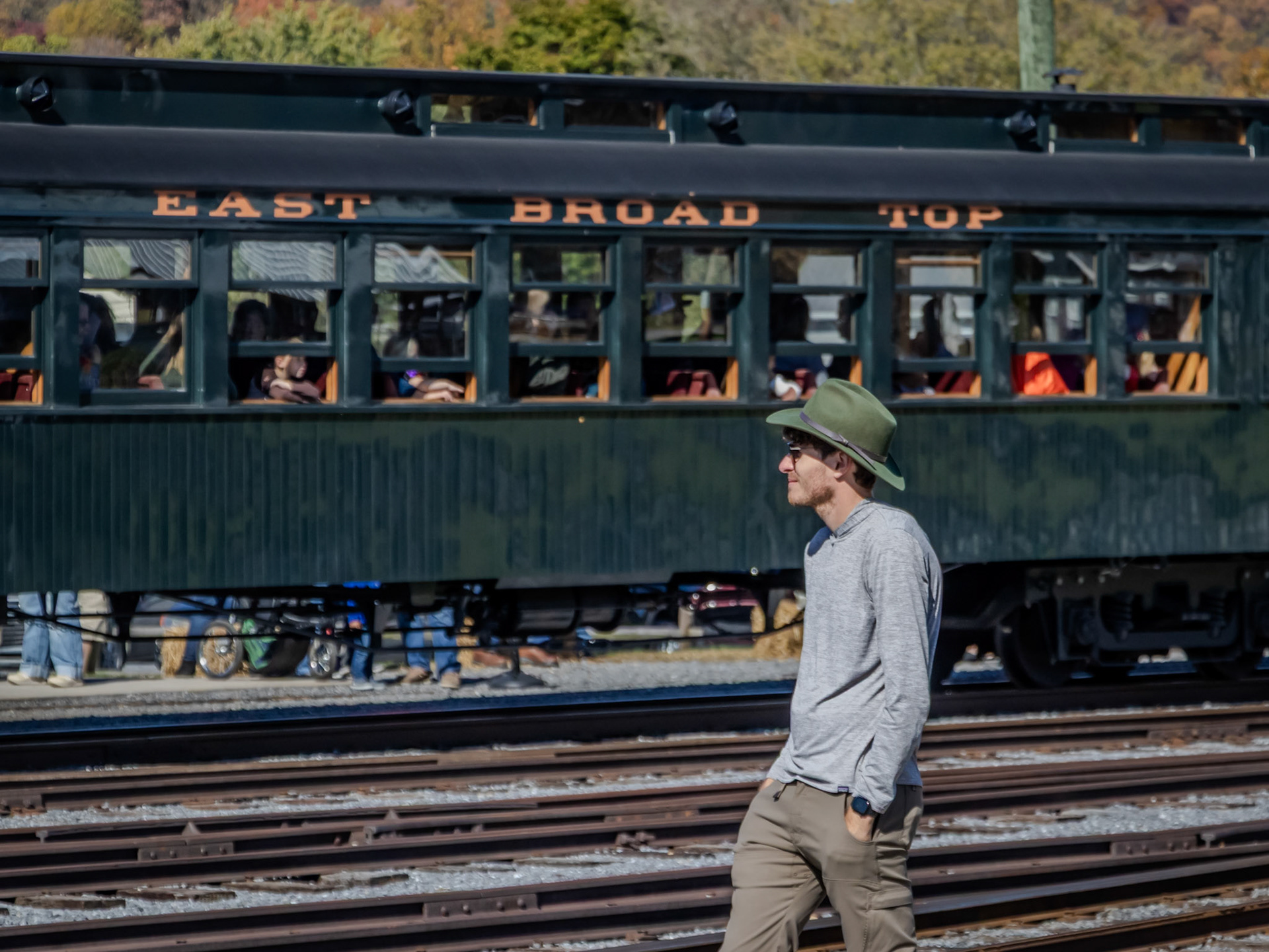 "Watching, Reminiscing & Railfanning"