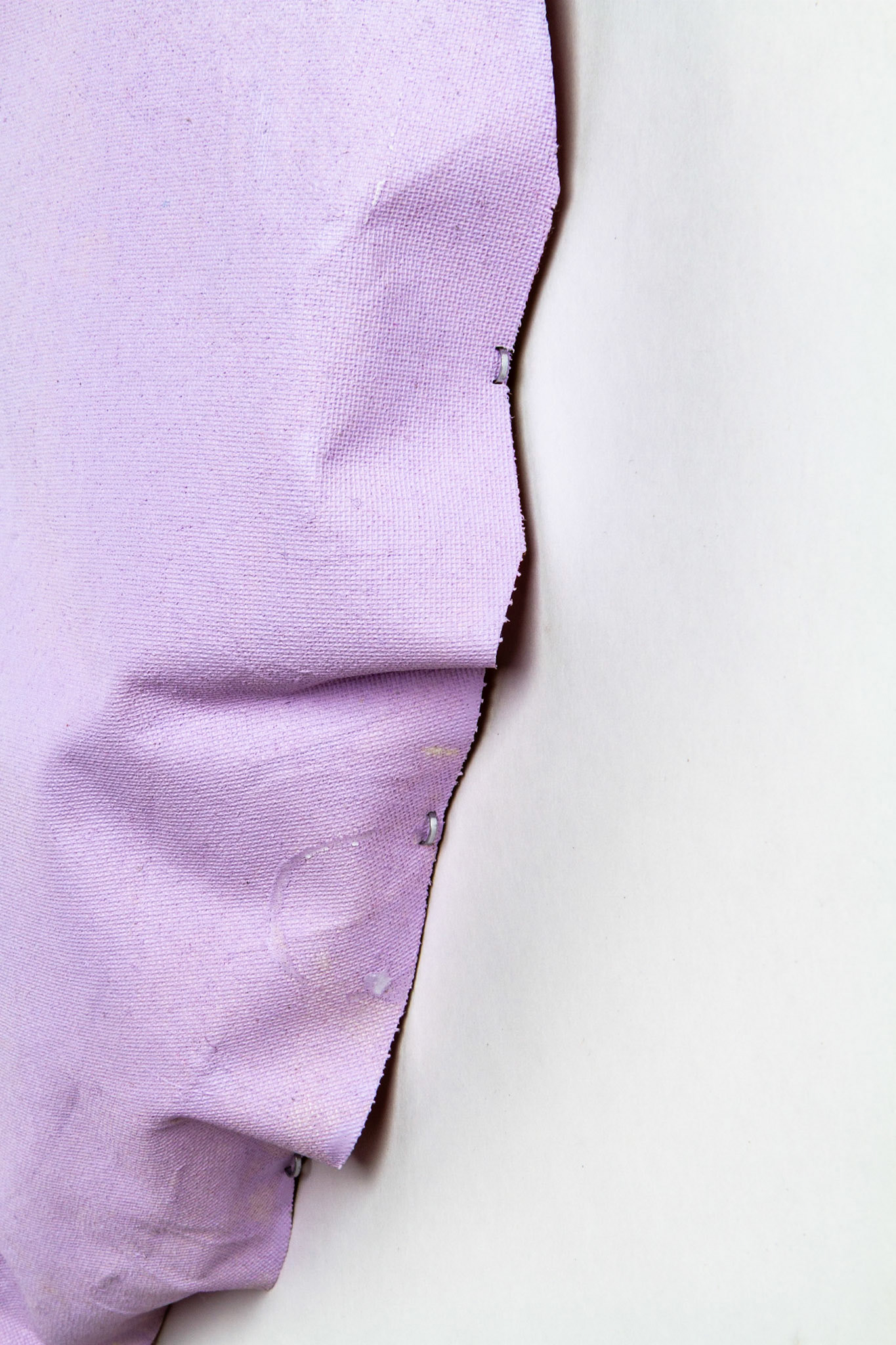 „Kreis in Flieder“ |2022, Acryl auf Leinwand, 40x40x8 cm