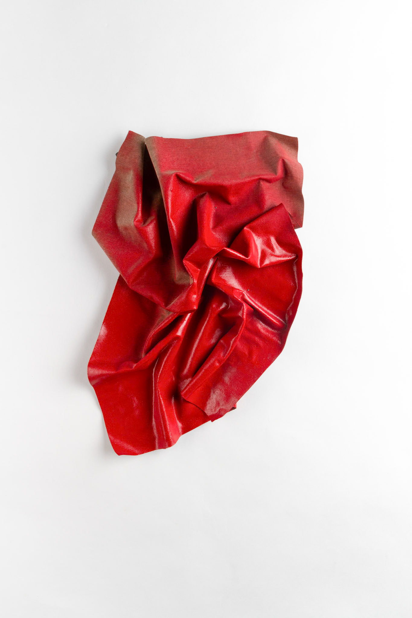 Roter Lack | 2022 Lack auf Leinwand 47x29x9cm