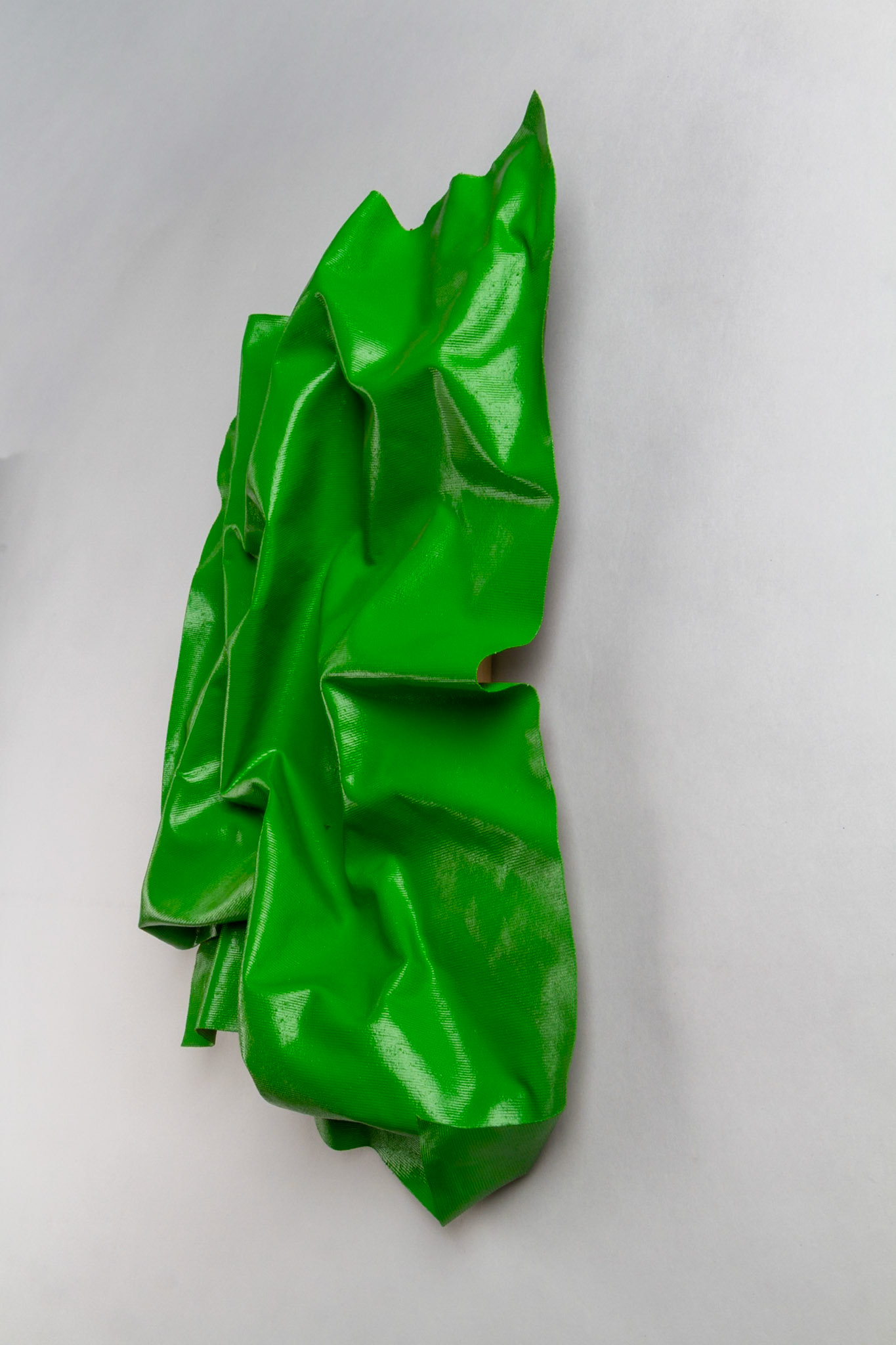 Grüner Lack |2022 Lack auf Leinwand 49x32x8cm