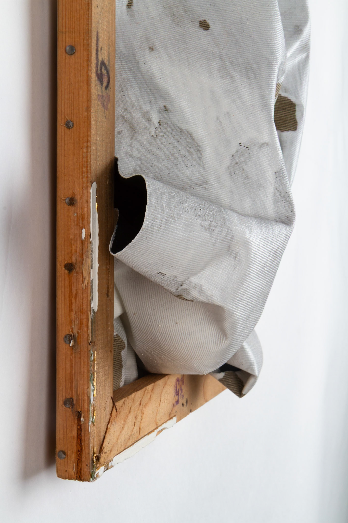 45x35 |2022, Acryl auf Leinwand und Keile, 45x35x12 cm