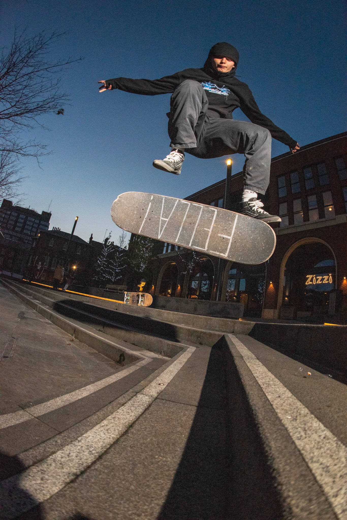 Ben David - Fakie kickflip