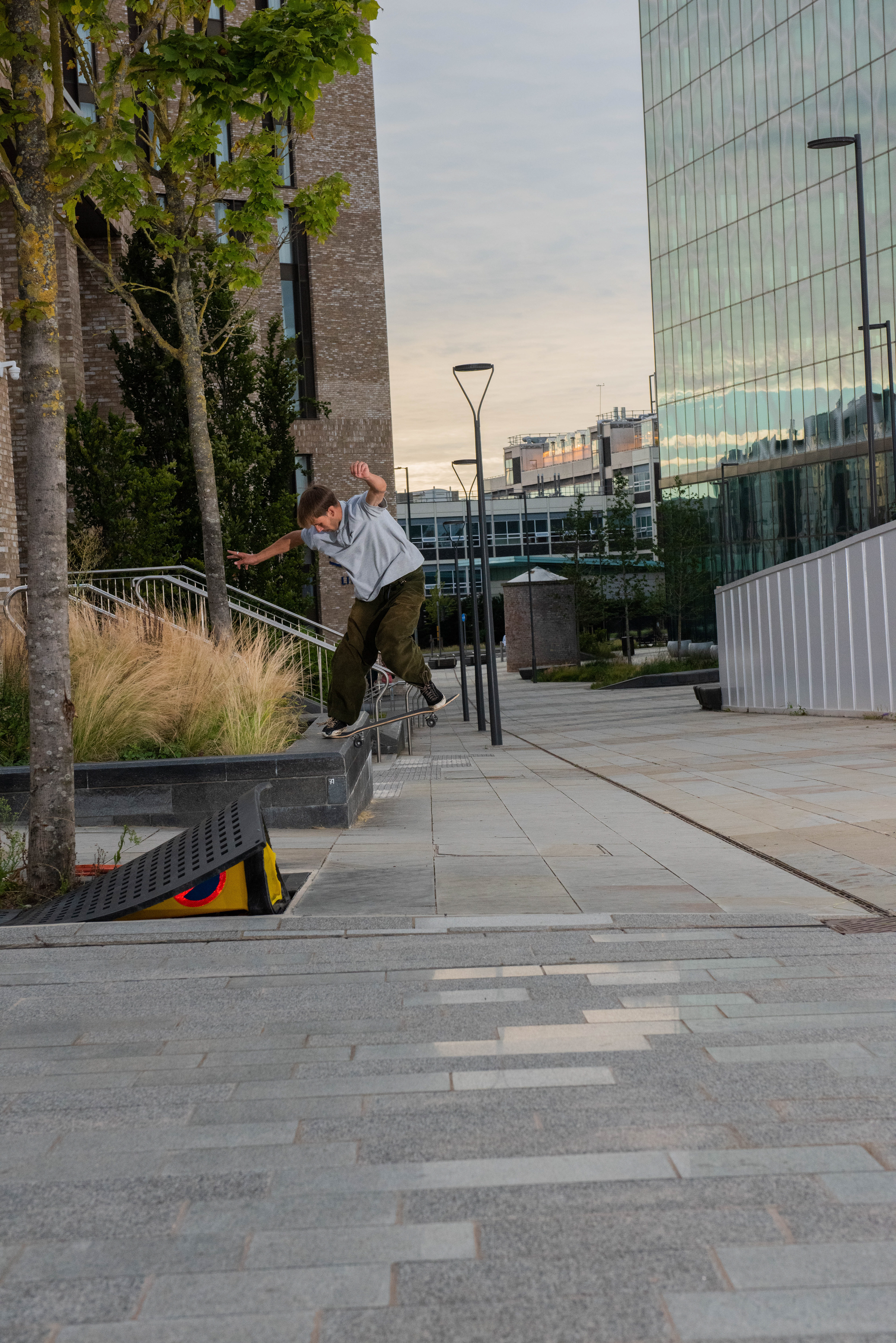 Ike - Fronside noseslide