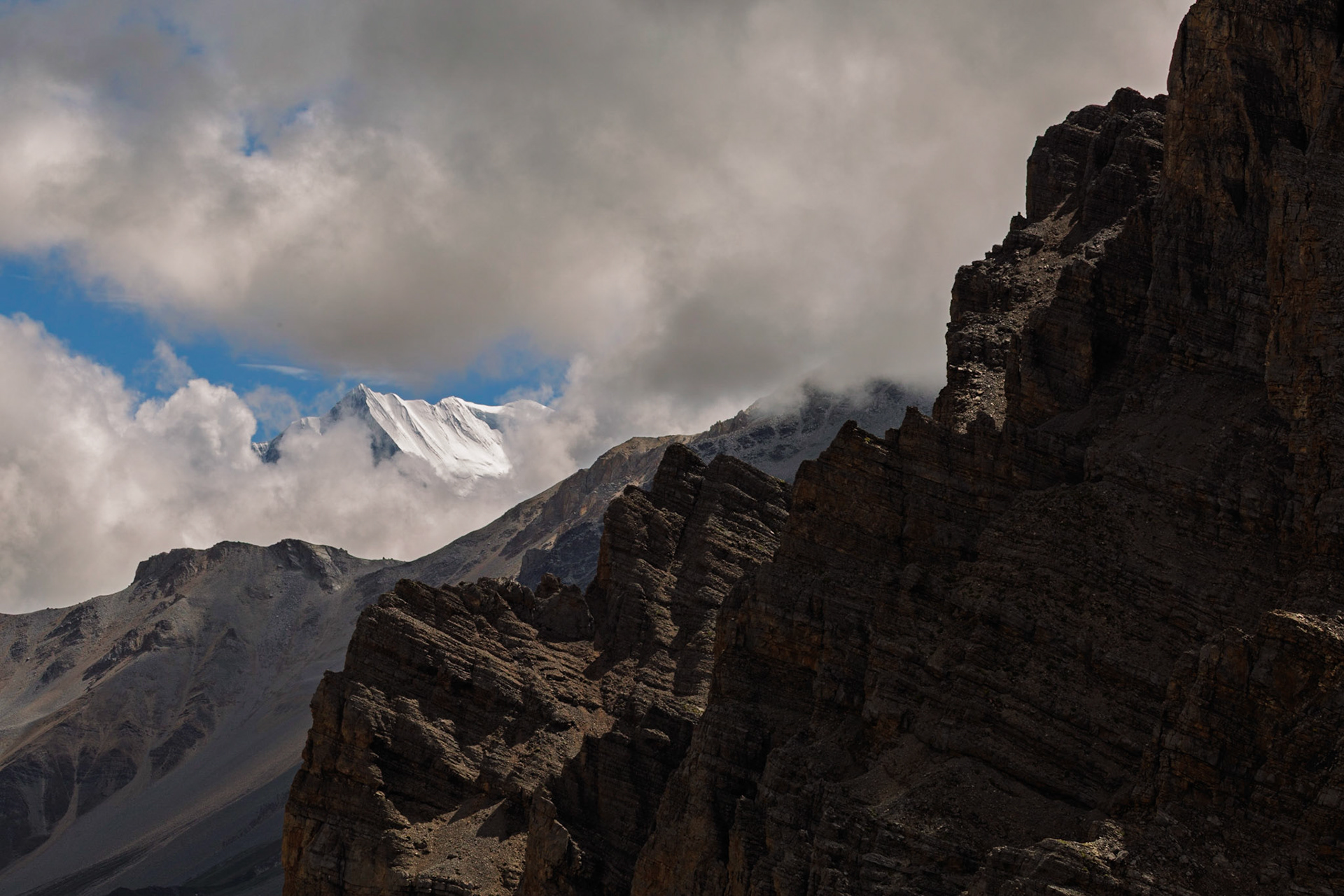 August, 16, 2014 - Views of Annapurnas