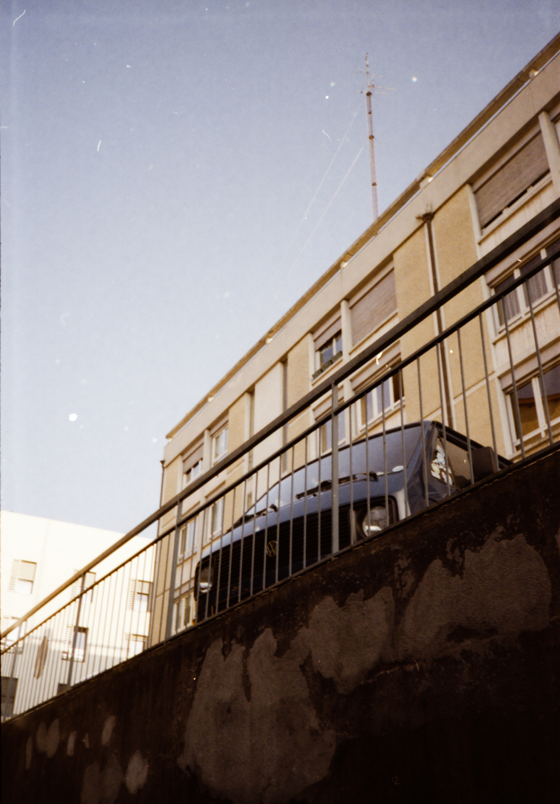Lyon (France), 2022 / Canon Snappy S + Kodak ColorPlus 200