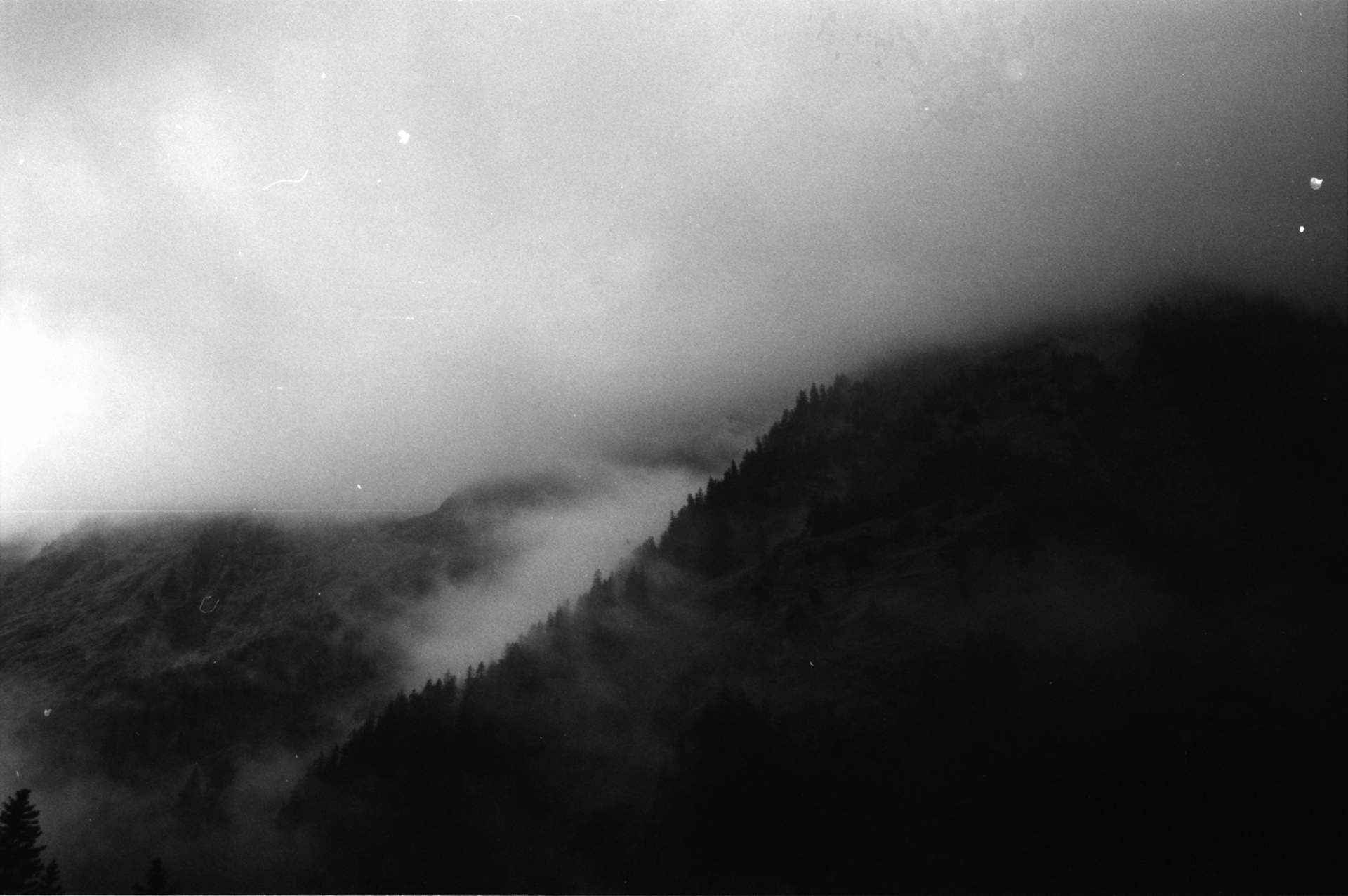 La Fouly (Suisse), 2022 / Canon AE1 Program + Rollei Retro 400S