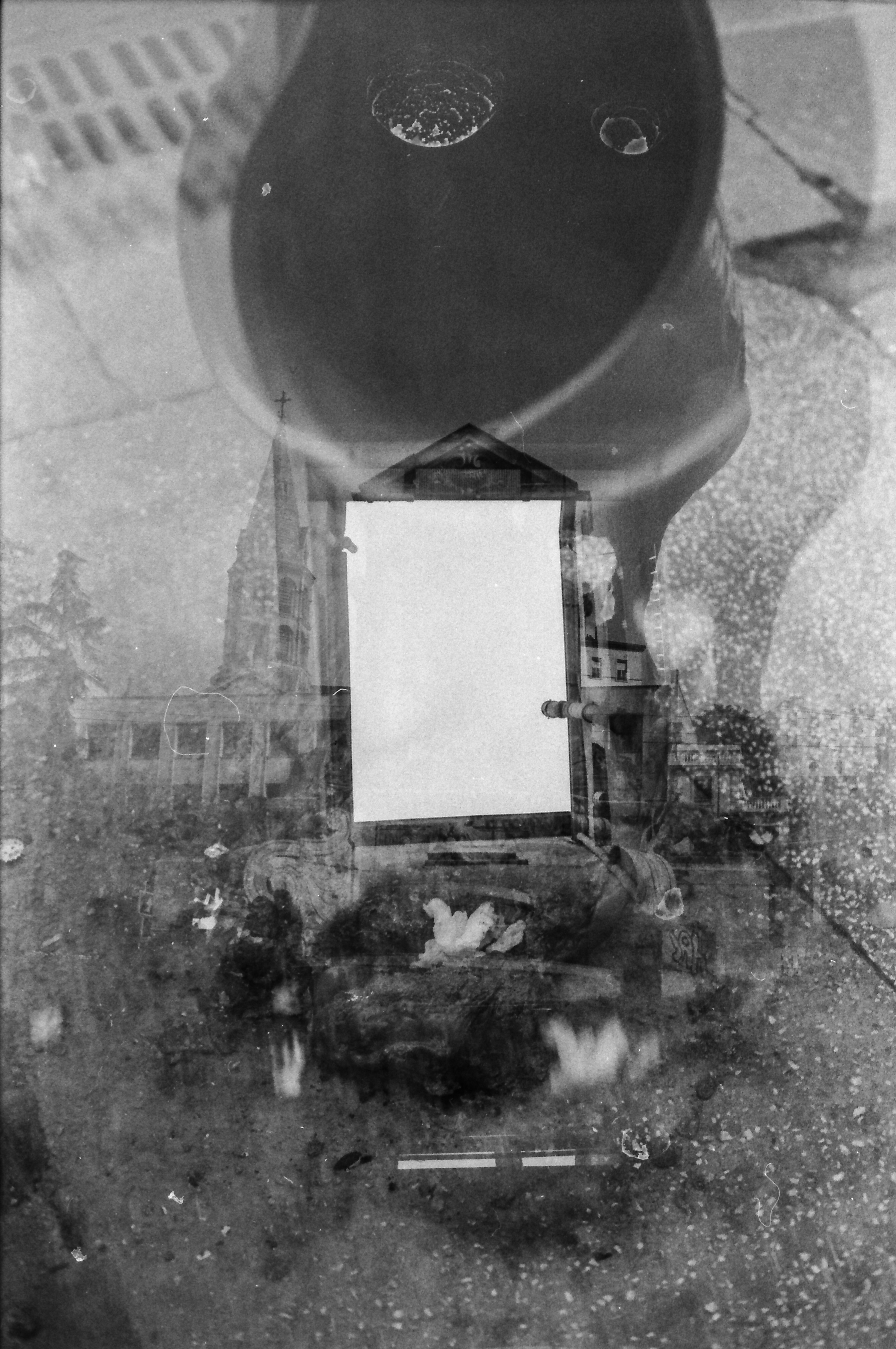 Lyon (France), 2023 / Canon AE1 Program + Fomapan Profi Line Classic 100 (développement maison)