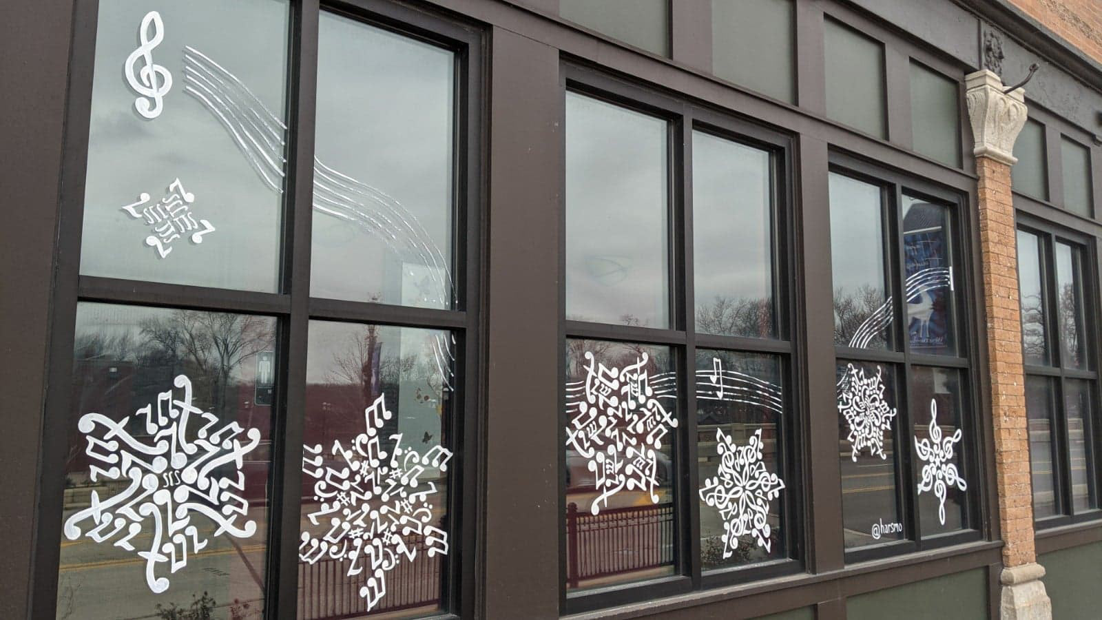 Music notation snowflakes at Rochaus, West Dundee, IL