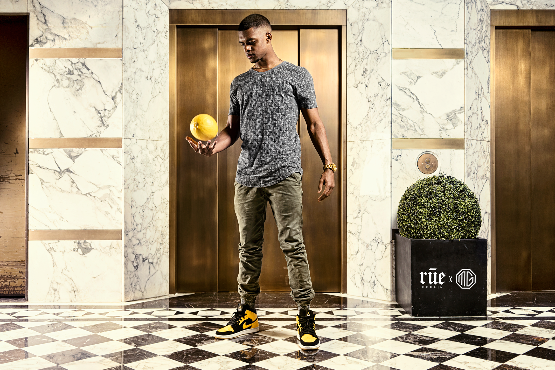 RUE Berlin x MG Kampagne