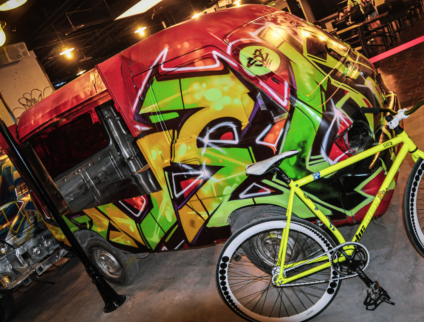 Graffiti Vans - Installation art (2011)