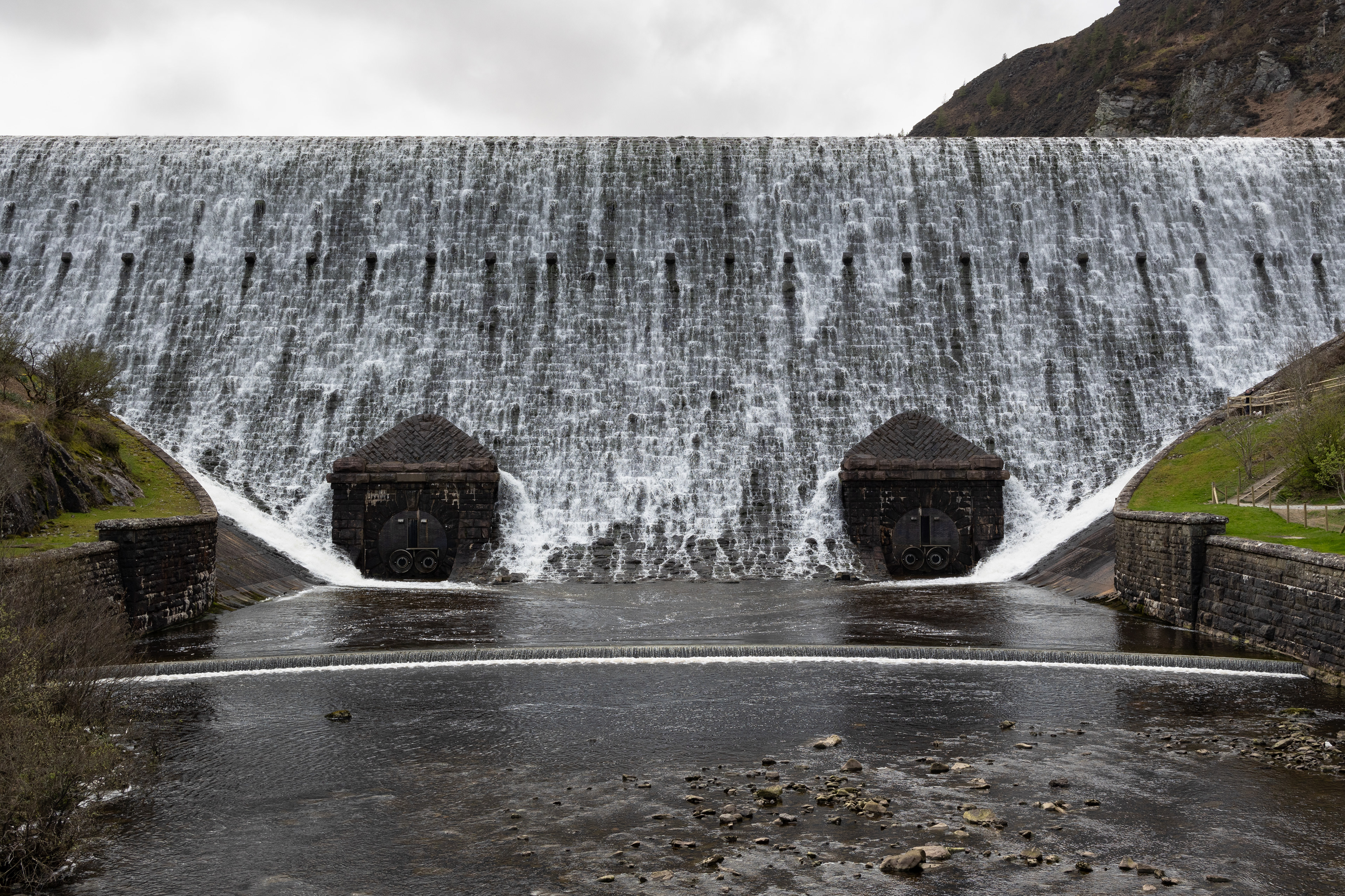 Elan valley dam
