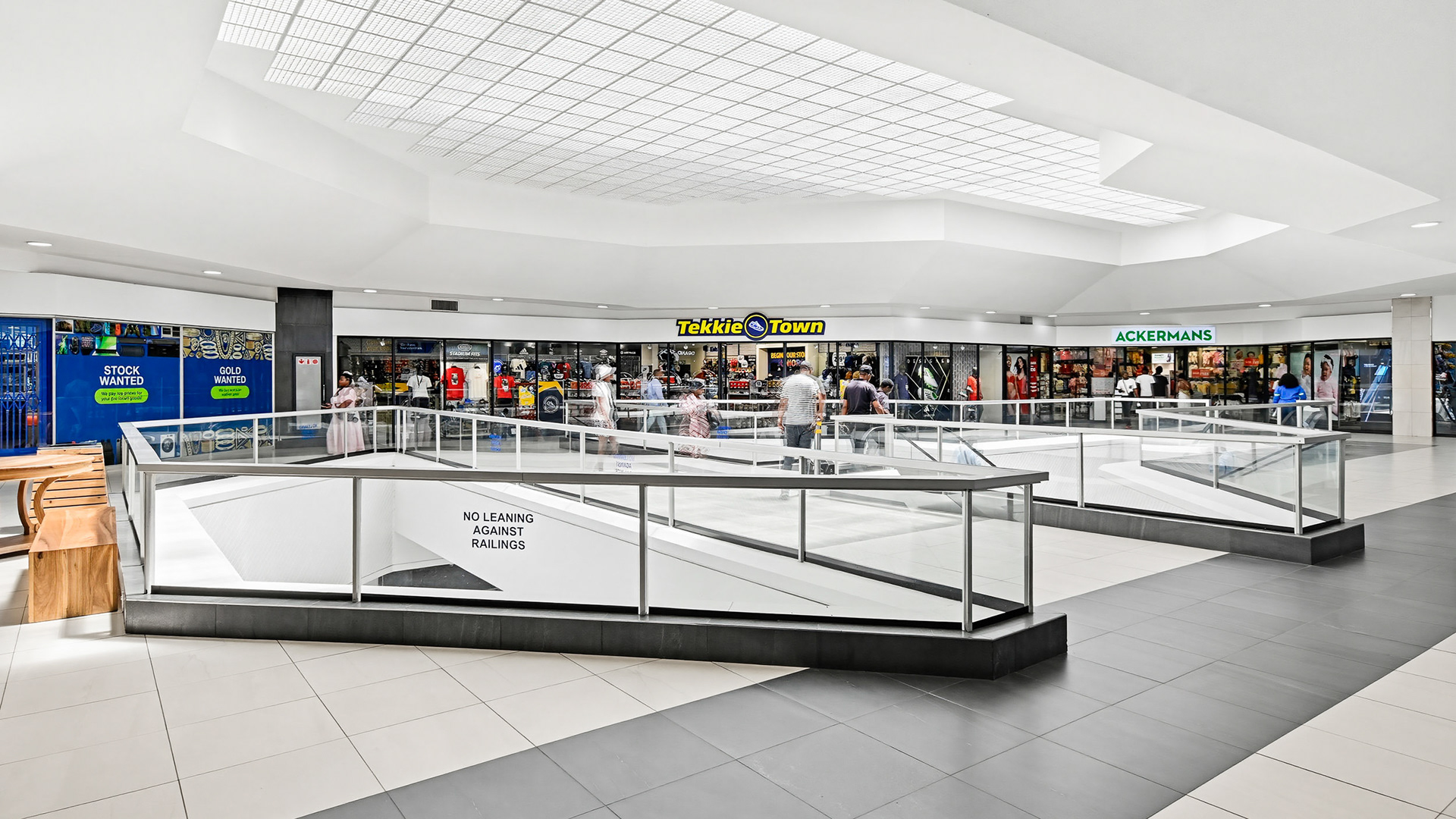 EMPANGENI SHOPPING CENTRE
