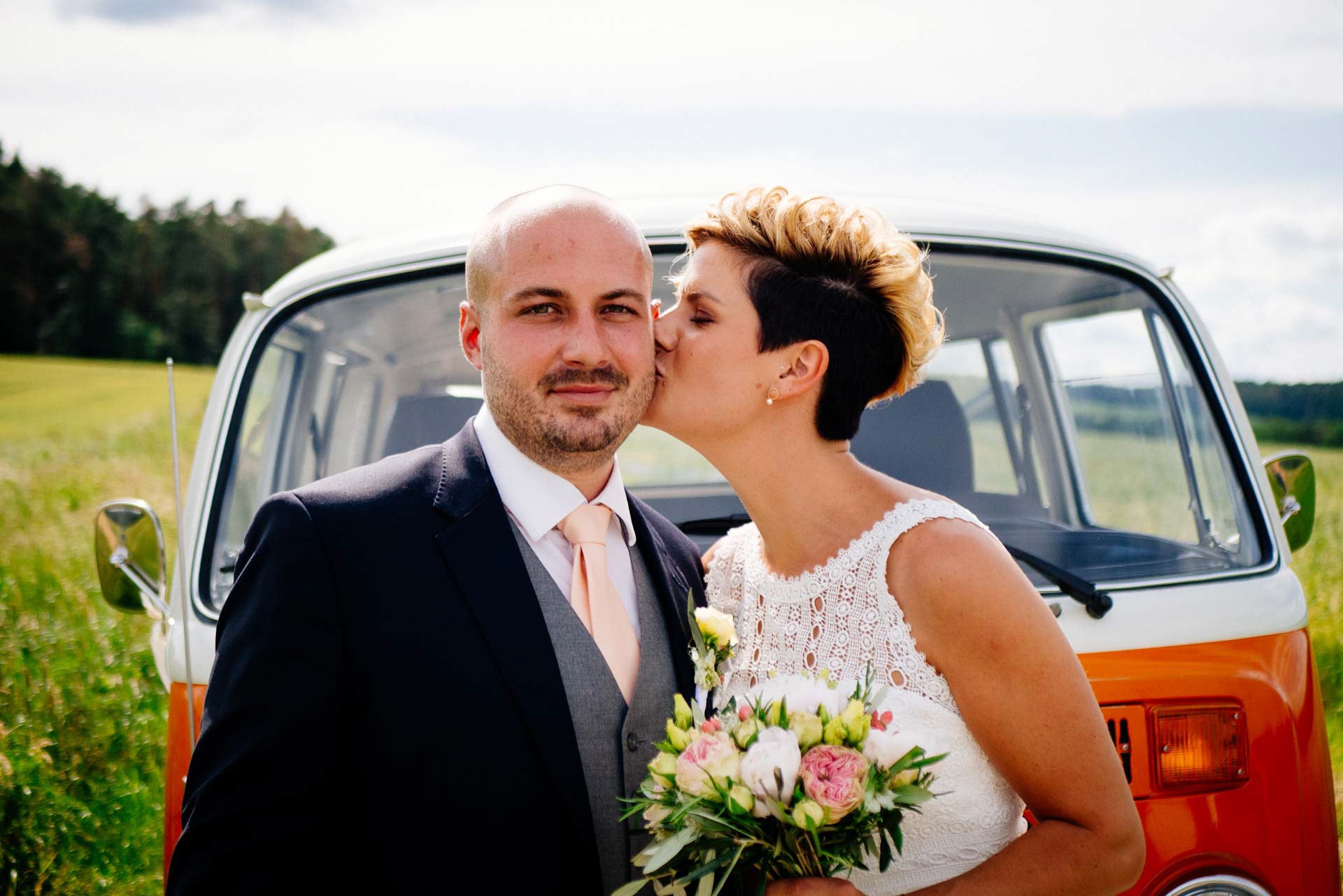 hochzeitsfotograf, hochzeitsfotografie, volkach, wuerzburg, schweinfurt, kitzingen, franken, kuss