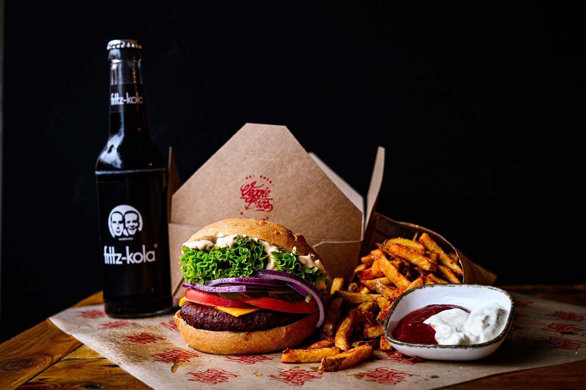 foodfotografie, würzburg, veggie bros, burger, pommes, cola