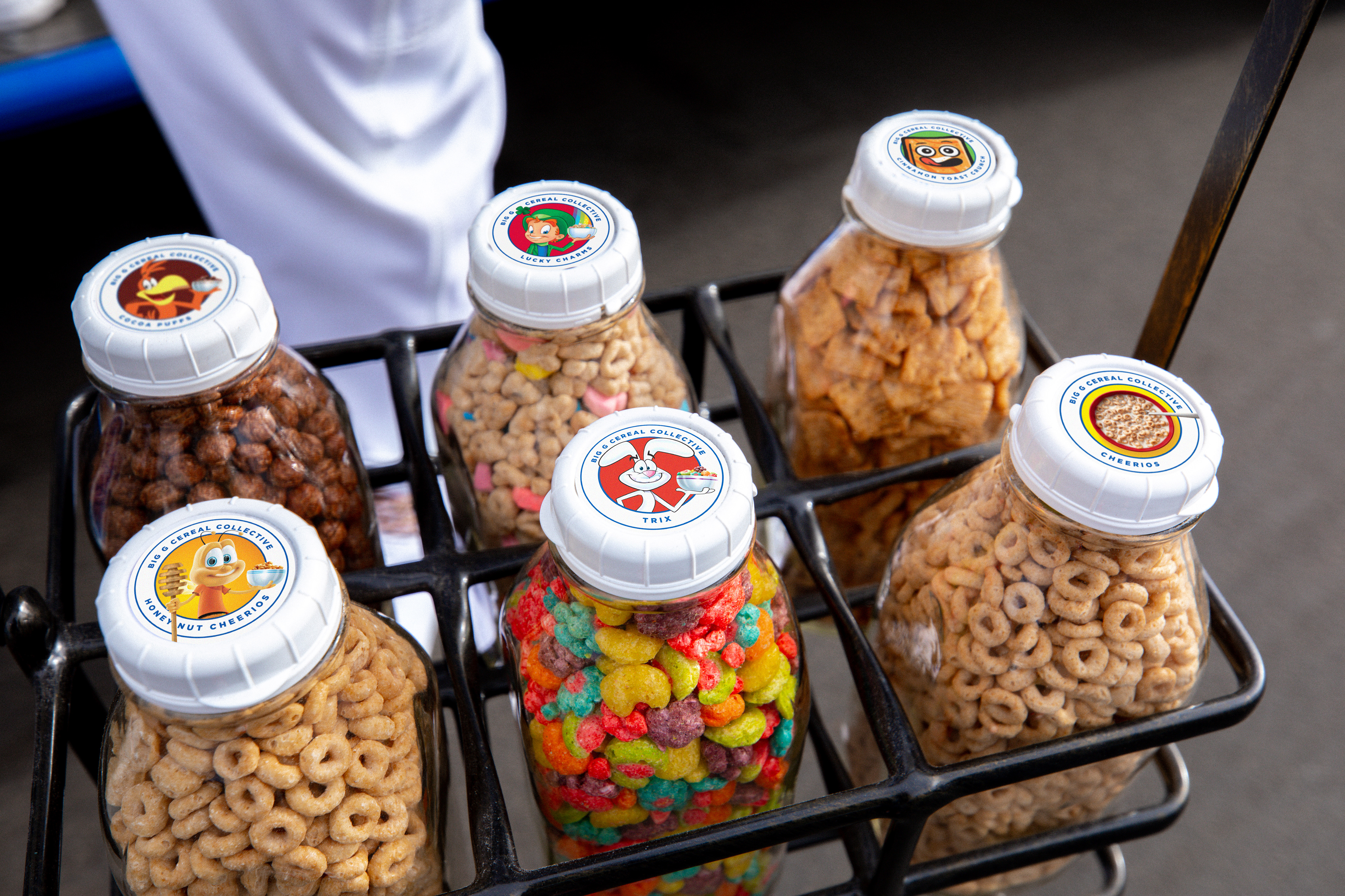 influencer marketing, influencer campaign, seeding kit, influencer seeding moment, general mills, gm, got milk, delivery, cereal, gm, LA, tiktok, big g, vintage, custom van, custom vehicle, delivery vehicle,