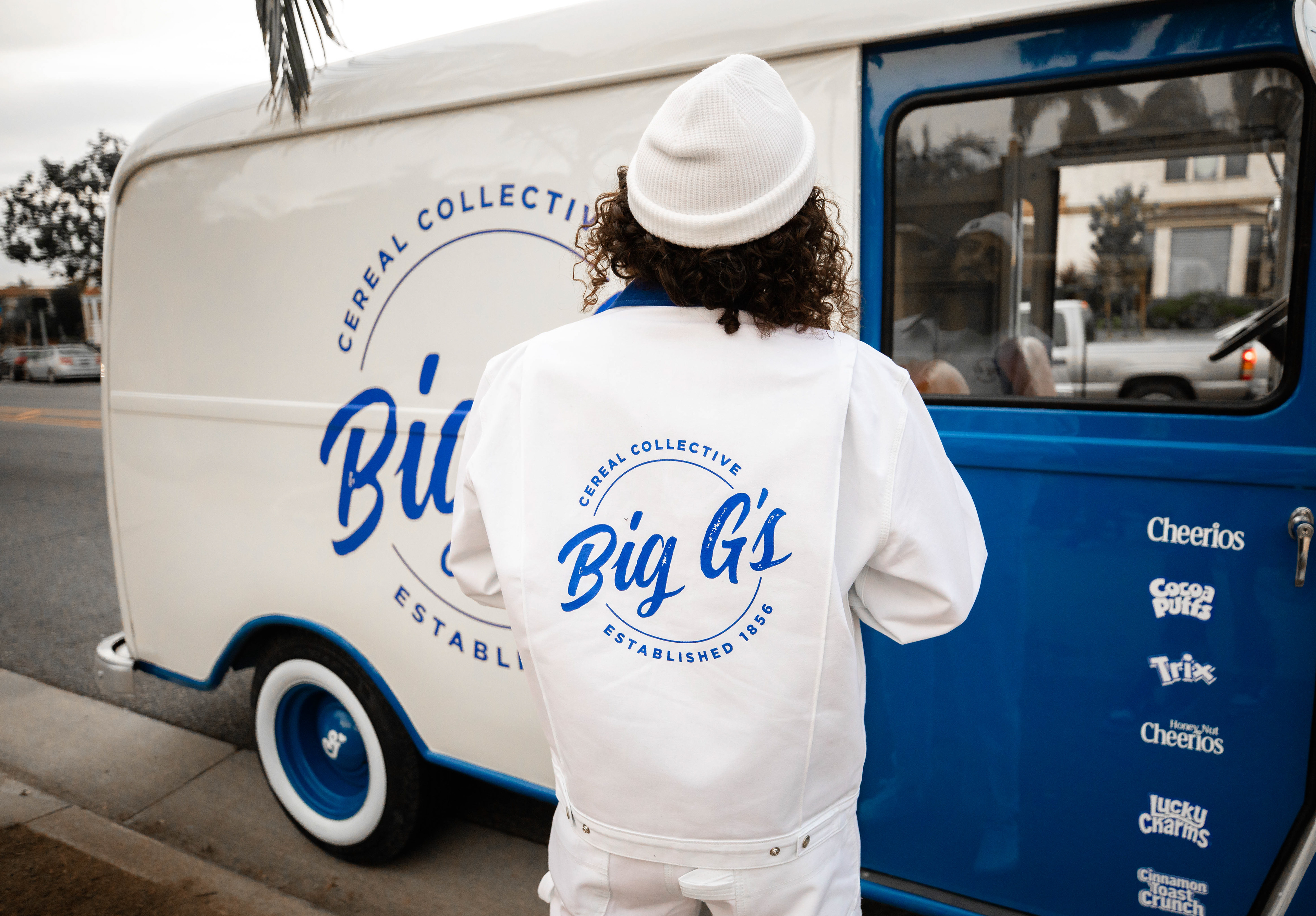 influencer marketing, influencer campaign, seeding kit, influencer seeding moment, general mills, gm, got milk, delivery, cereal, gm, LA, tiktok, big g, vintage, custom van, custom vehicle, delivery vehicle, apparel, uniform, custom