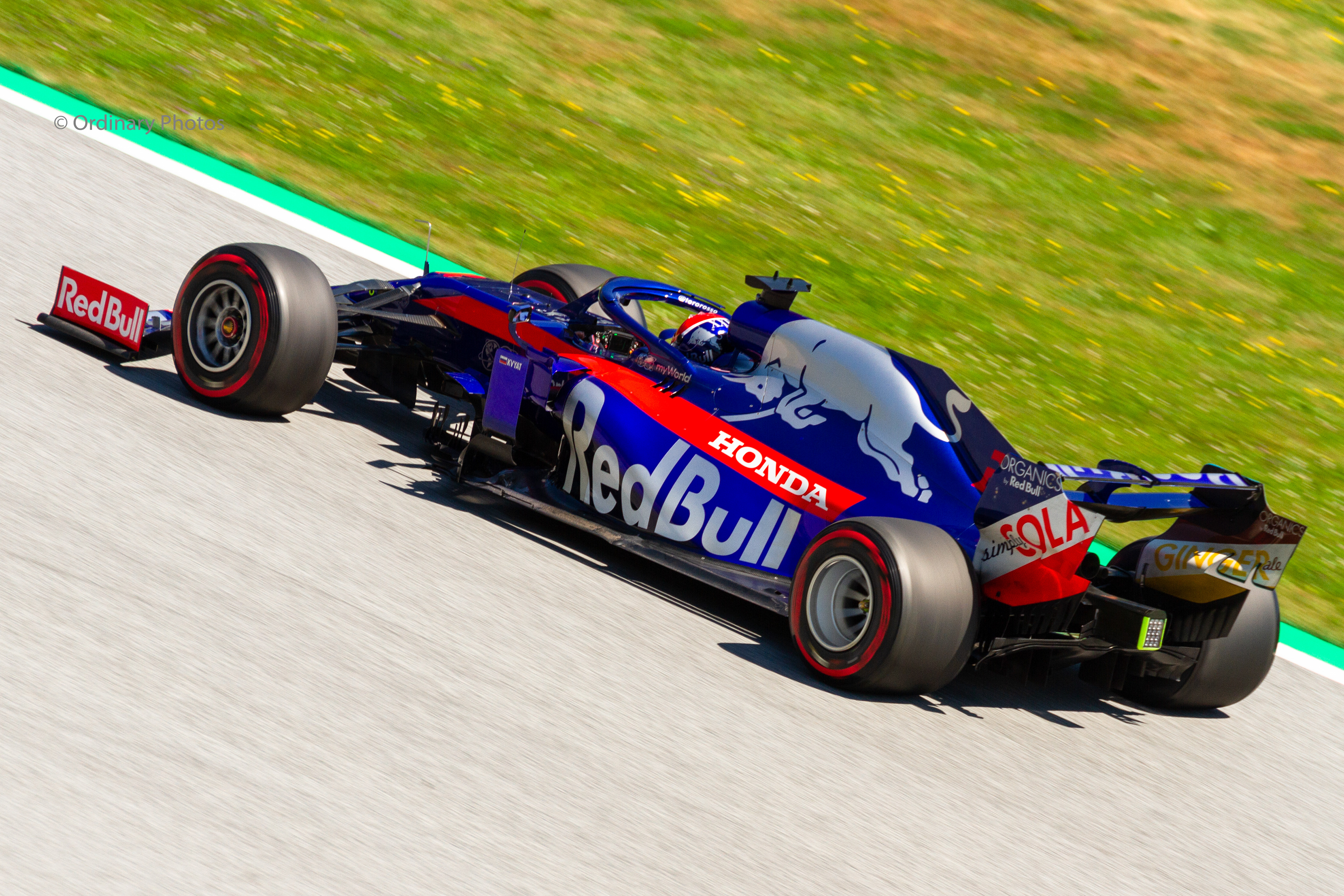 Daniill Kvyat in the Scuderia Toro Rosso STR14 during the GP of Austria in 2019