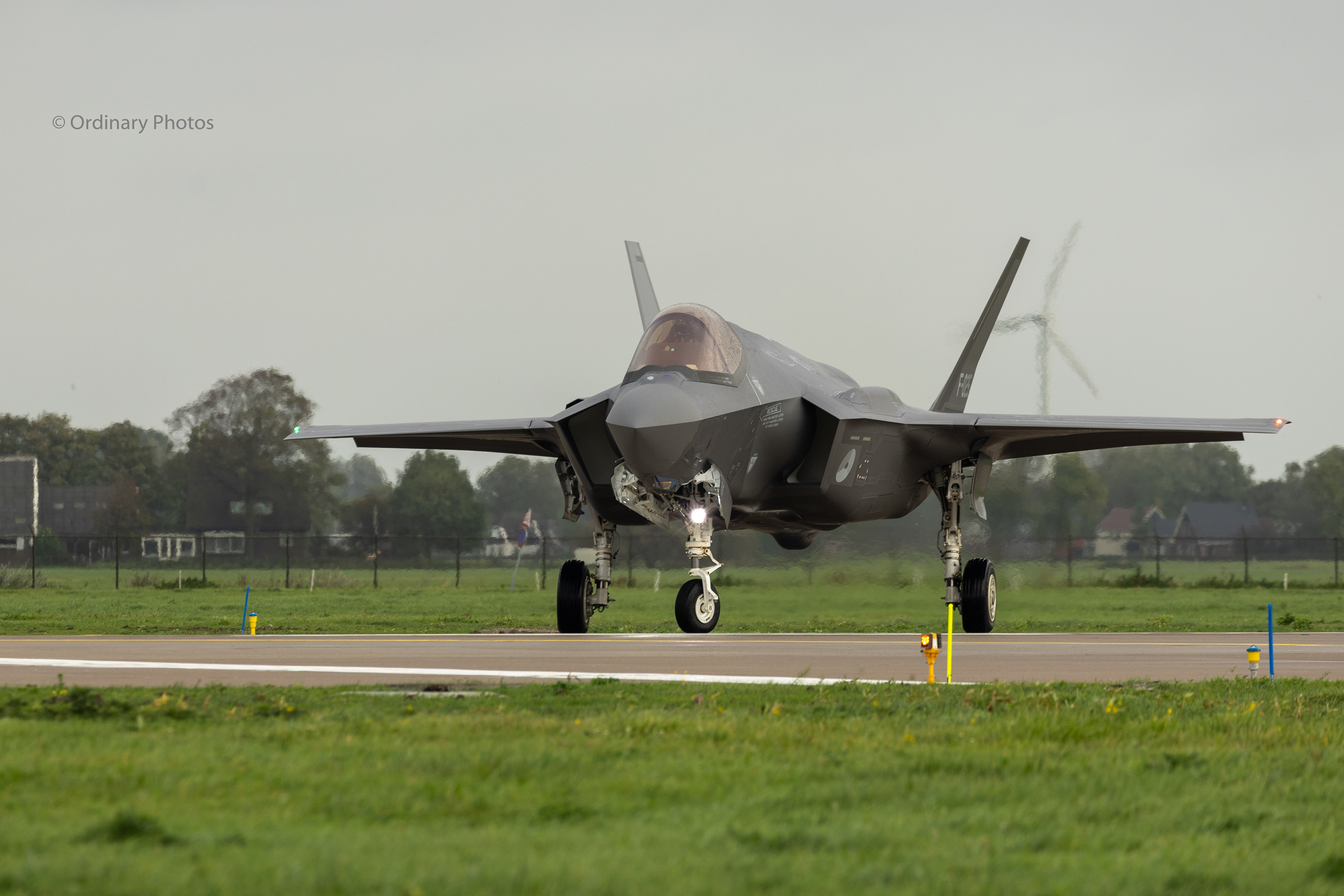 RNLAF F-025 (F35A) taking off during the morning wave of Frisian Flag 6 October