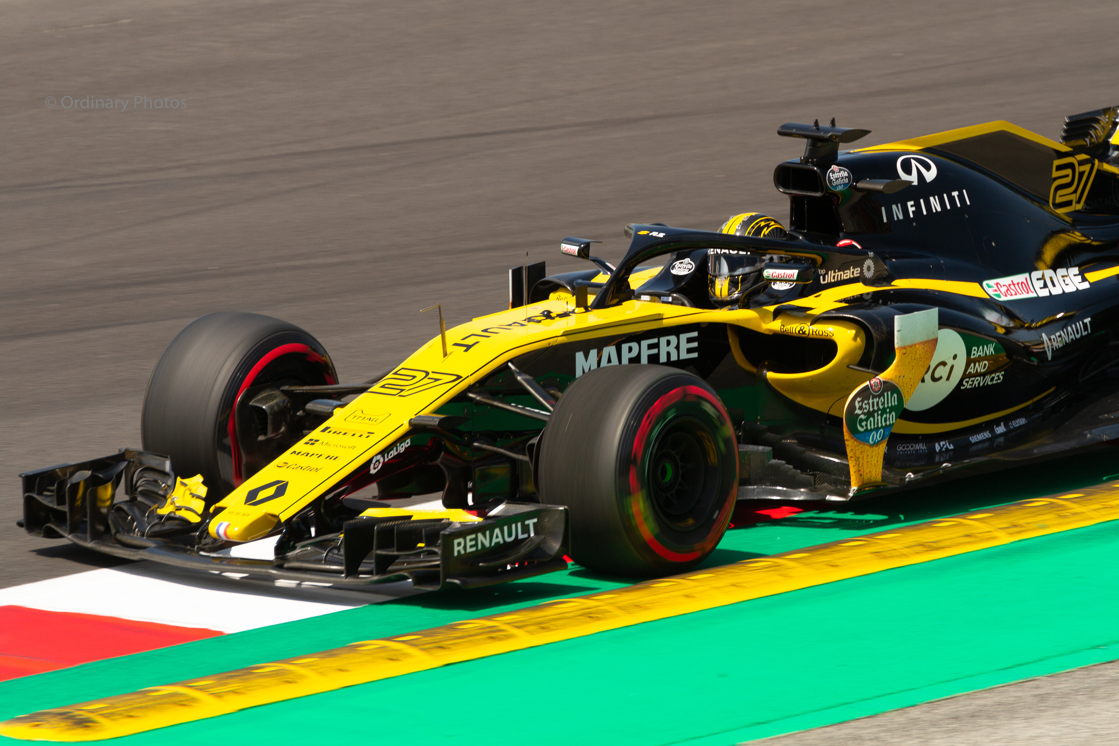 Nico Hülkenberg in the Renault during the Grand Prix on the circuit of Barcelona in 2018