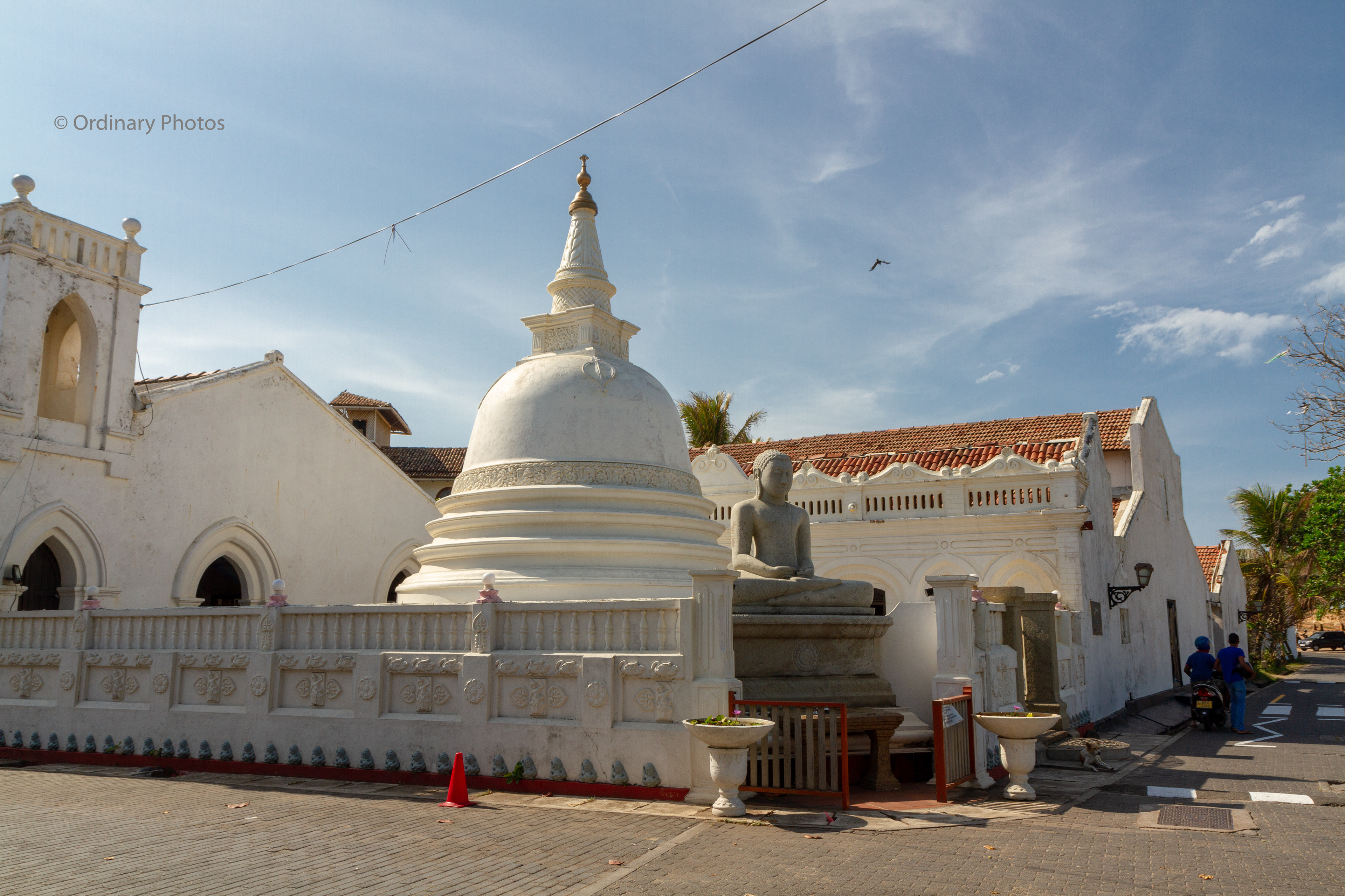 The Sri Sudharmalaya Buddhist Temple in Galle