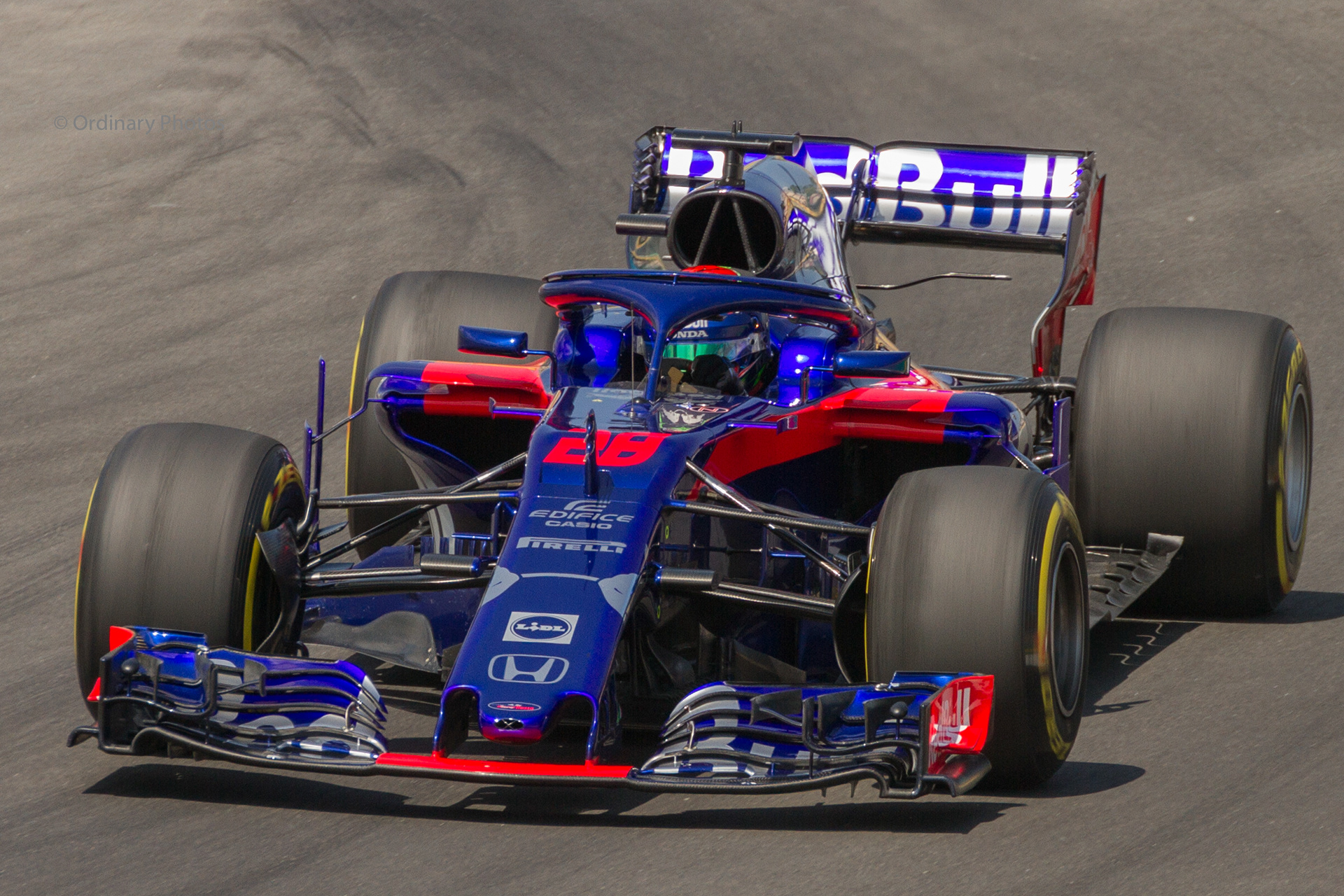 Brendon Hartley in the Scuderia Toro Rosso STR13 during the Grand Prix of Spain in 2018