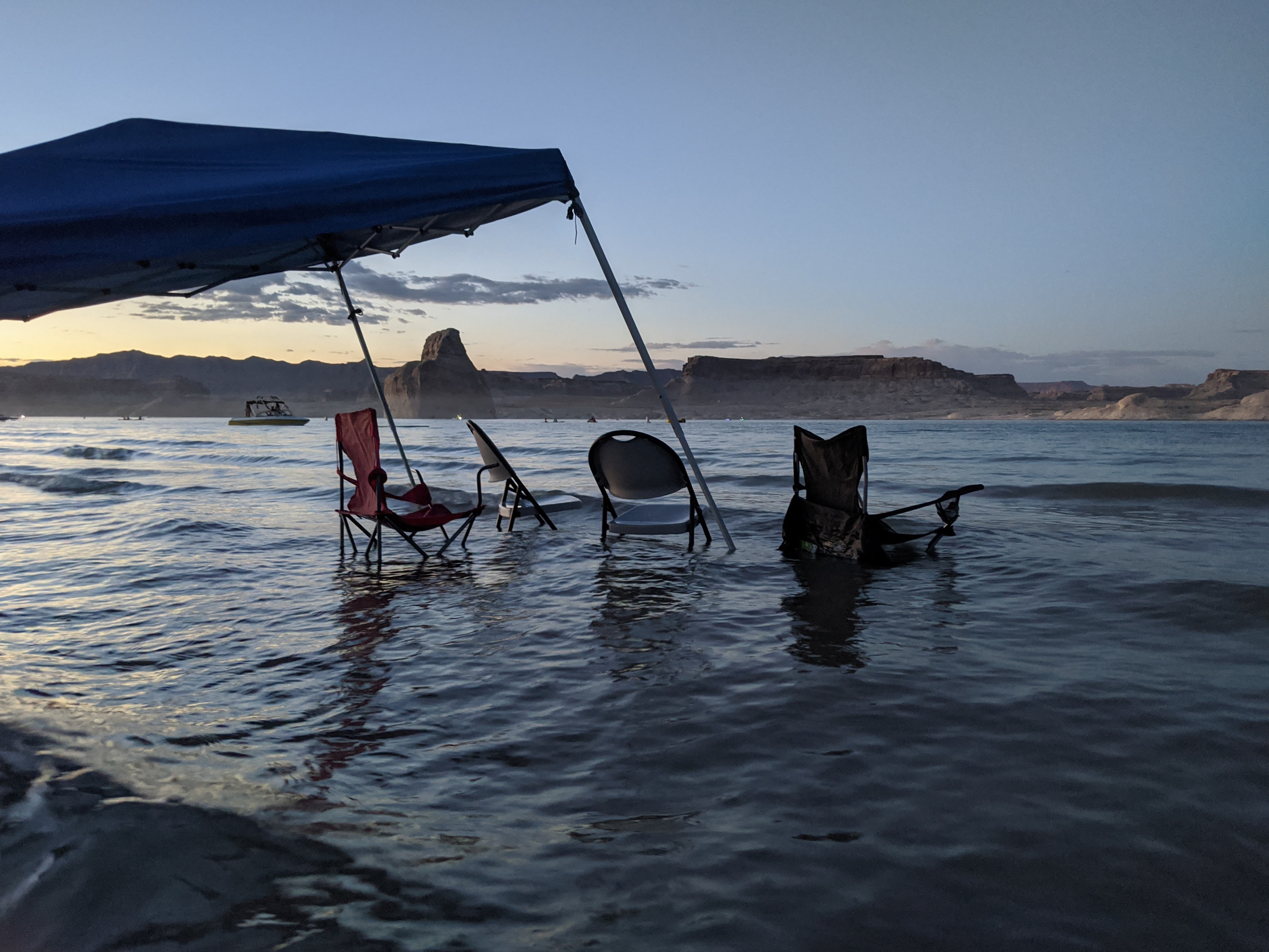 Lake Powell. 2020.