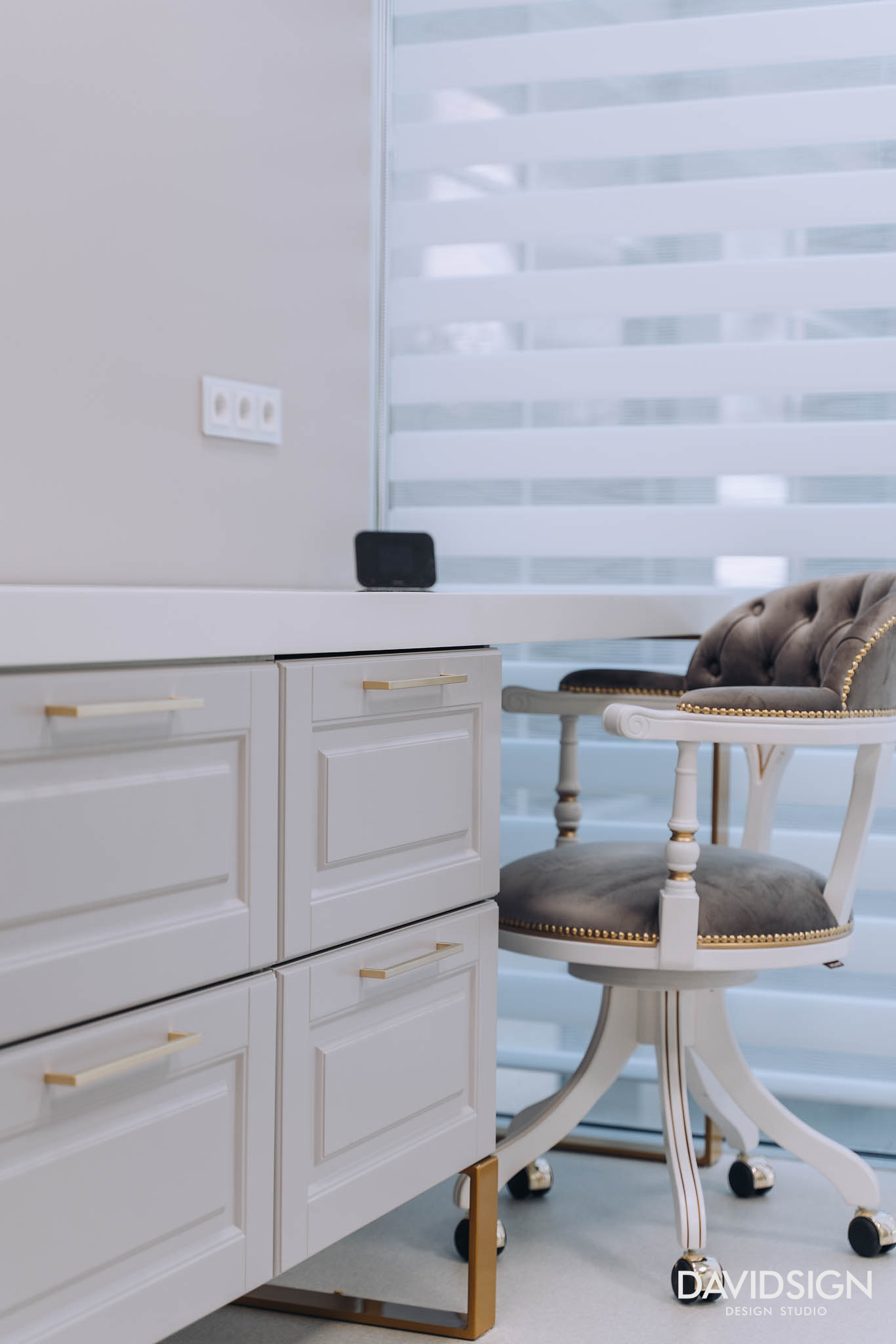 design interior cabinet medical