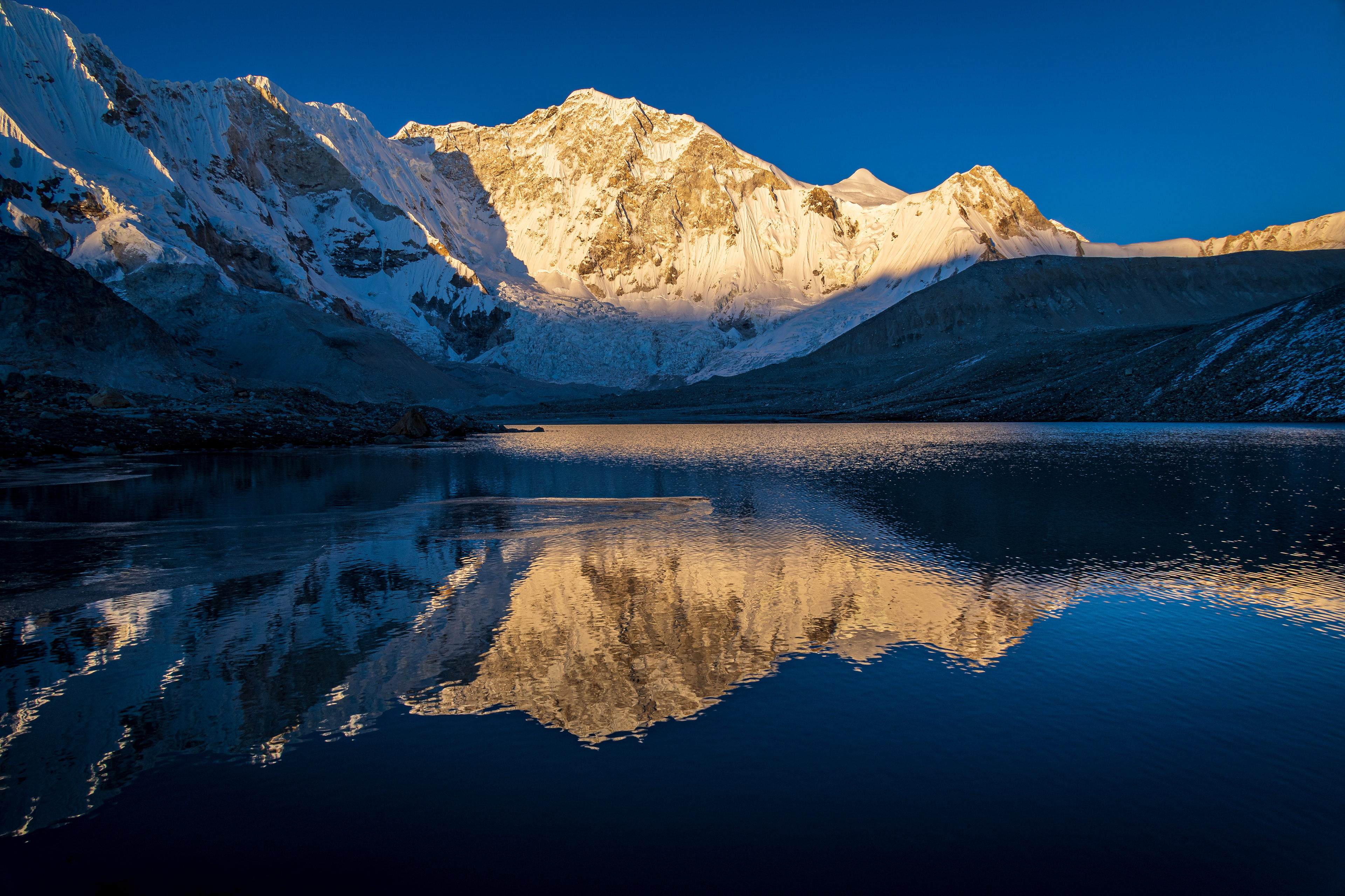 Baruntse Sunset