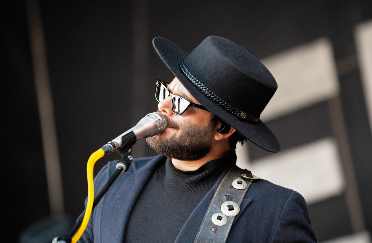 profile picture of dope lemon singer angus stone at elbjazz