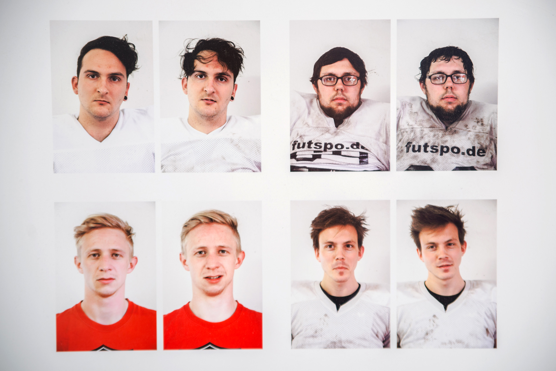 ausstellungs foto porträts bei millerntor gallery