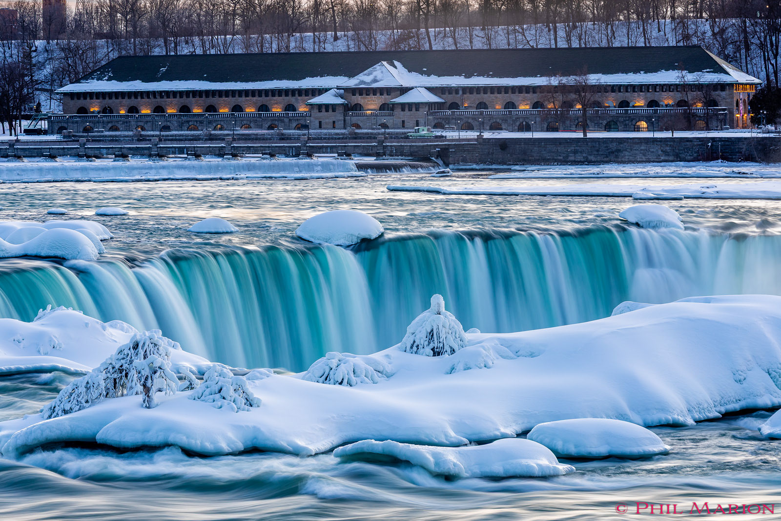 Niagara Falls 