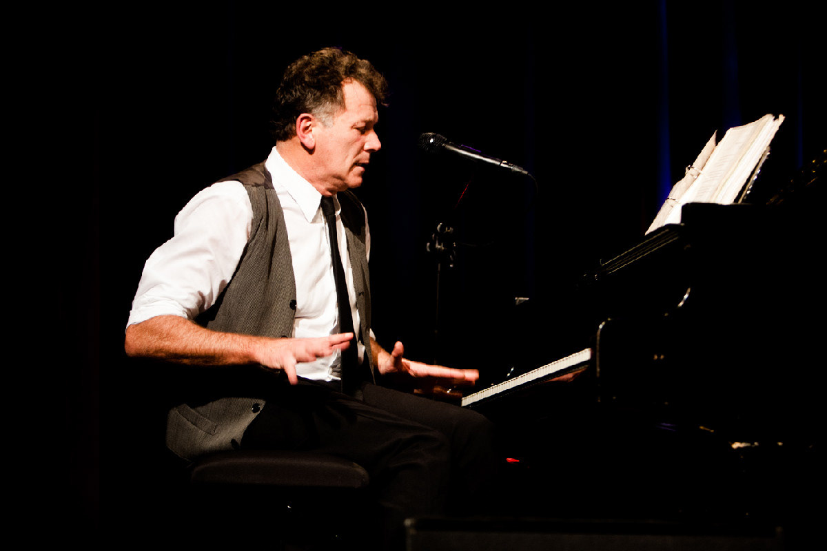 Live at Lustspielhaus