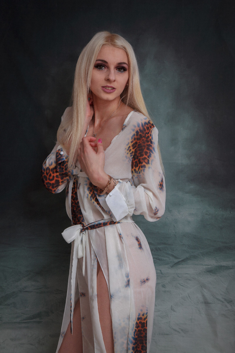 Homeshooting with Sabrina
